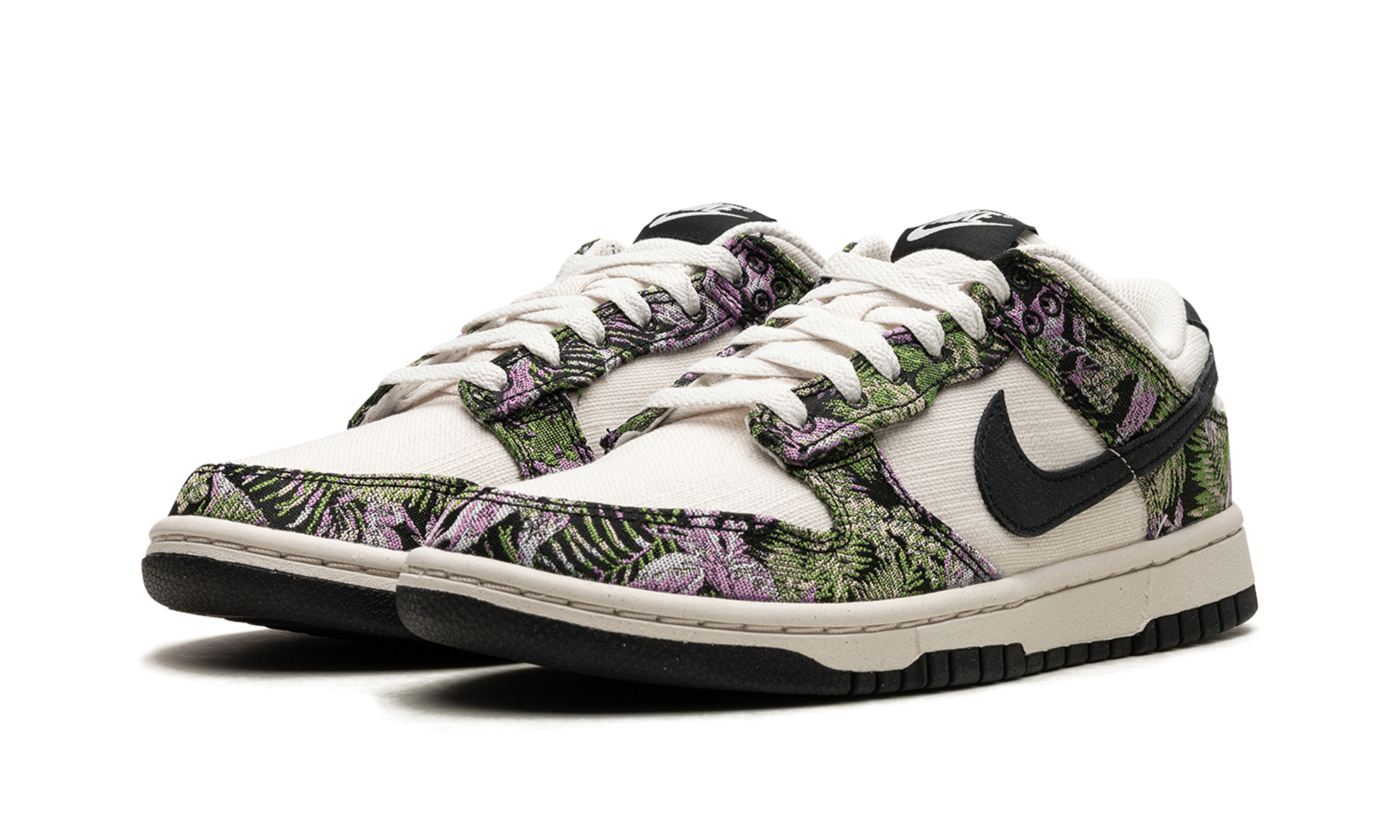nike dunk low floral tapestry women s+FN7105-030+diagnol left view