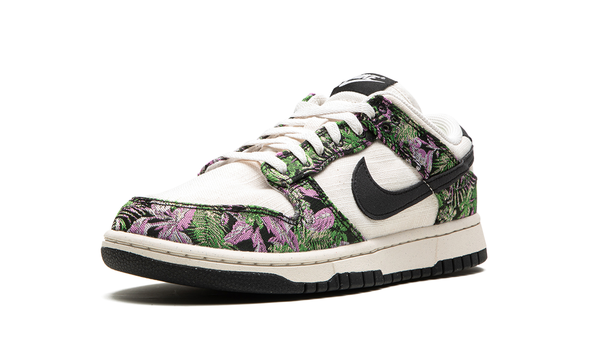 nike dunk low floral tapestry women s+FN7105-030+bottom view