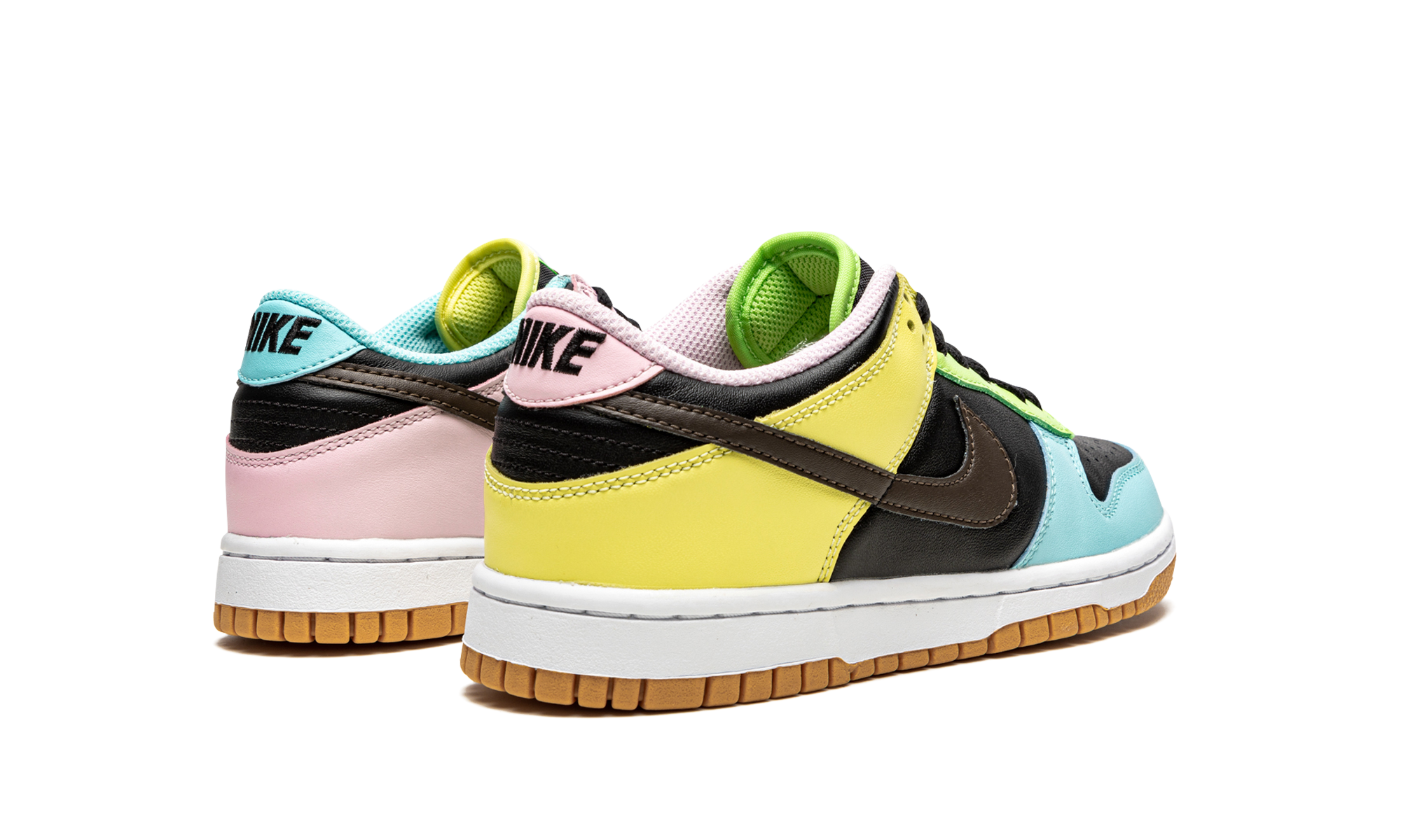 nike dunk low free 99 black gs+CZ2496-001+diagnol right behind view