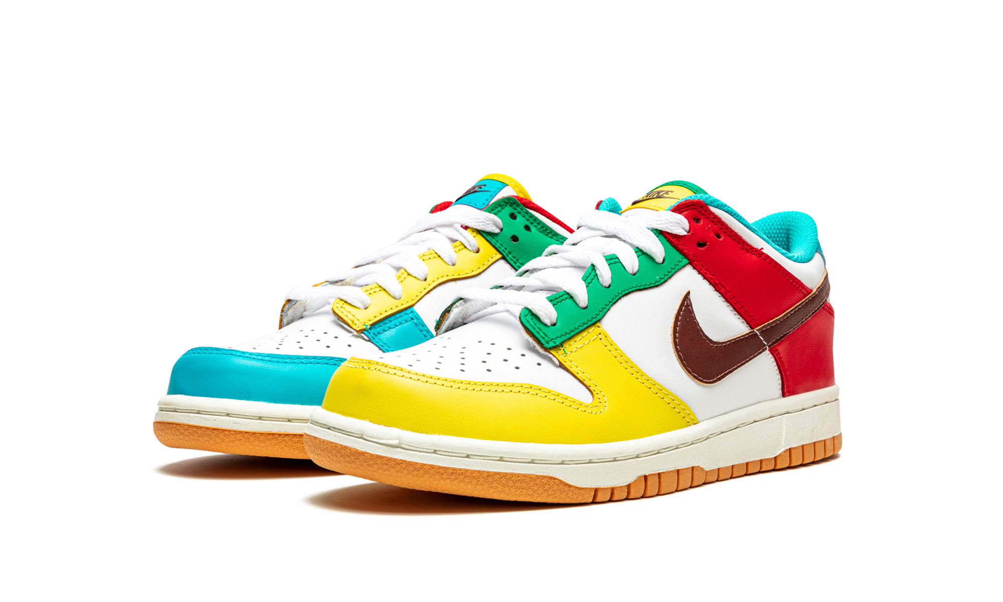 nike dunk low free 99 white gs+CZ2496-100+diagnol left view