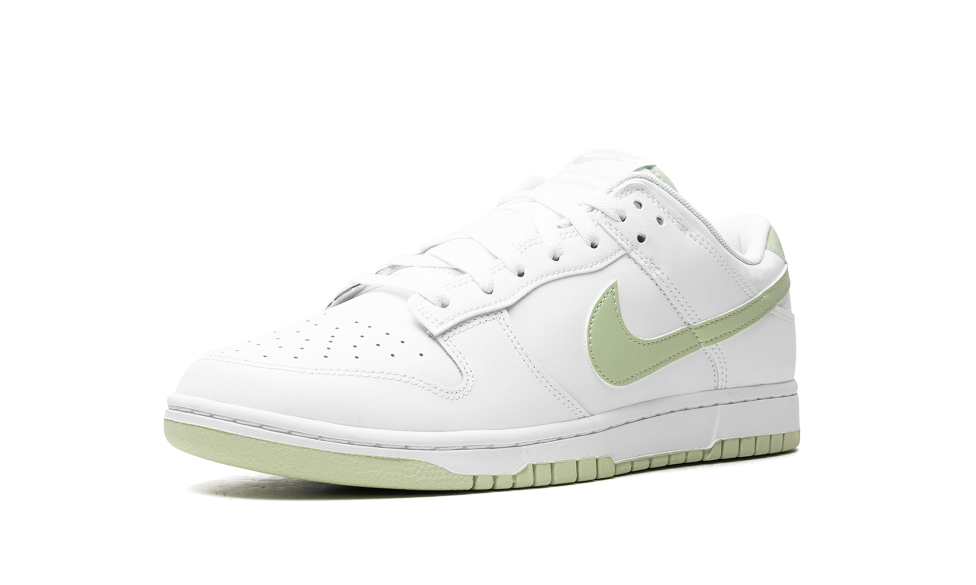 nike dunk low honeydew+DV0831-105+left diagnol single view