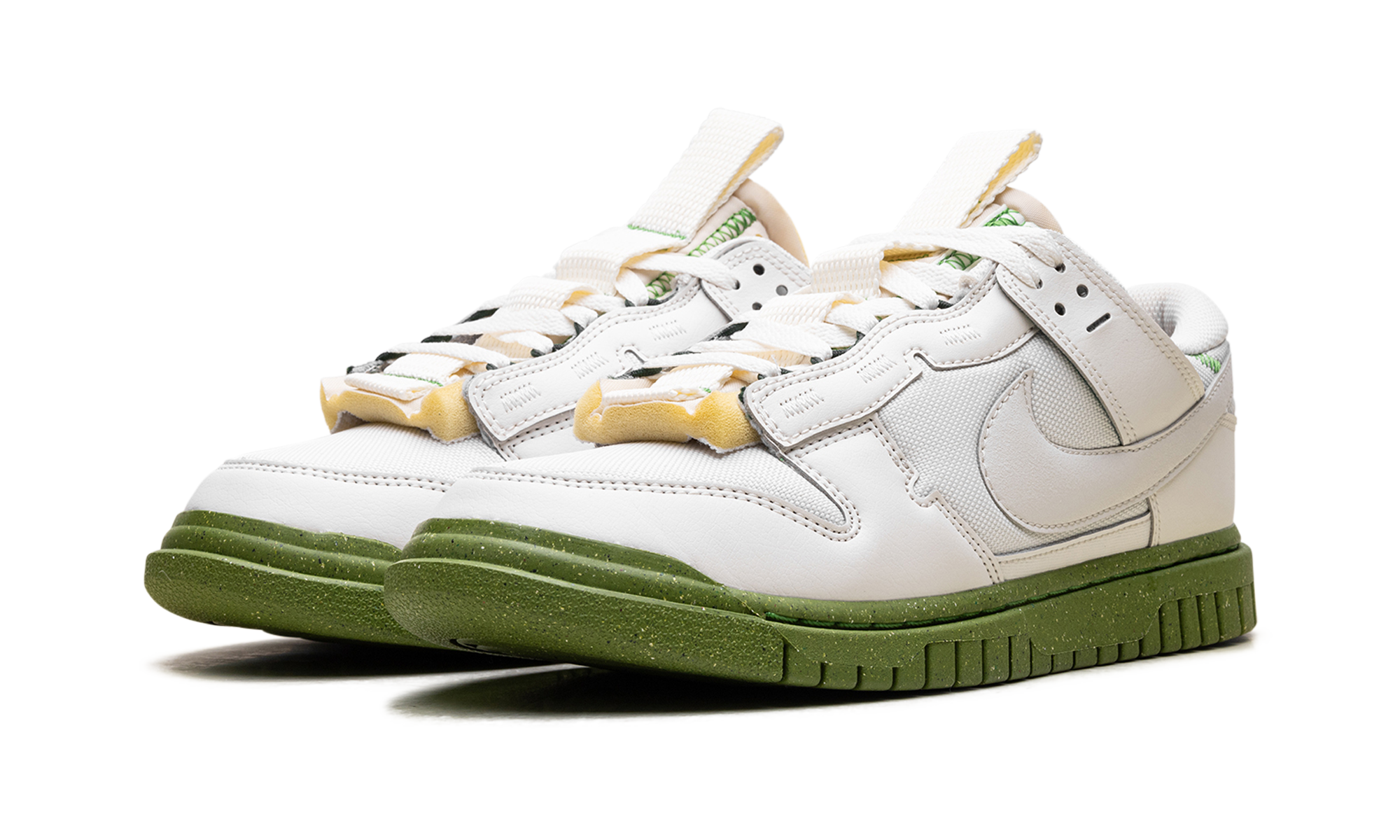 nike dunk low jumbo phantom chlorophyll+FJ4192-001+diagnol left view