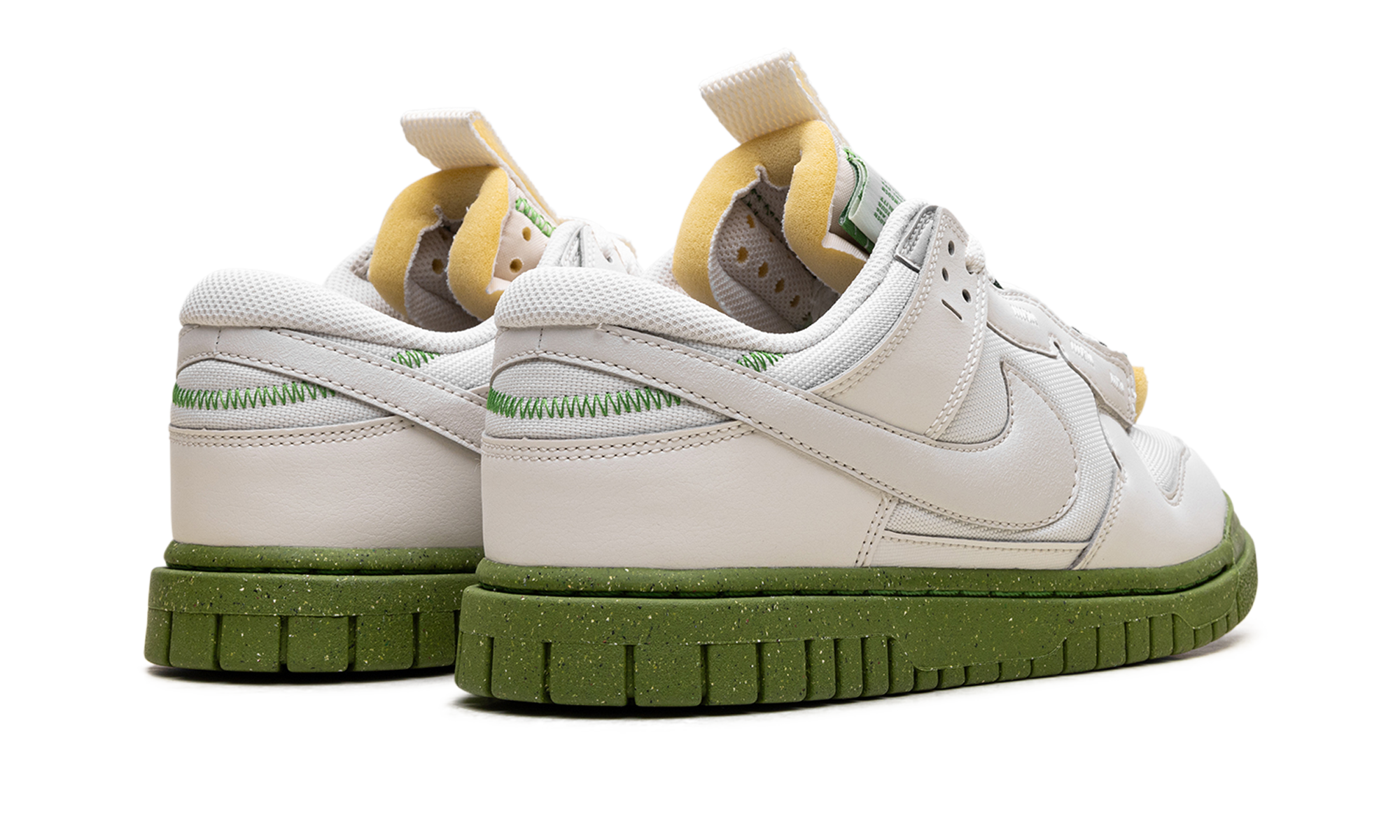 nike dunk low jumbo phantom chlorophyll+FJ4192-001+diagnol right behind view