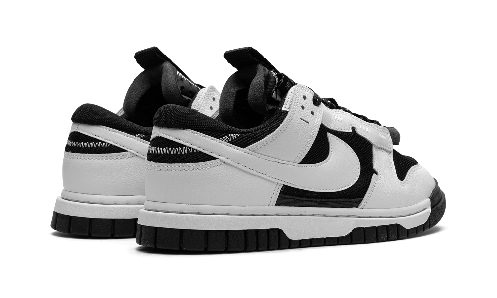 nike dunk low jumbo reverse panda+DV0821-002+diagnol right behind view