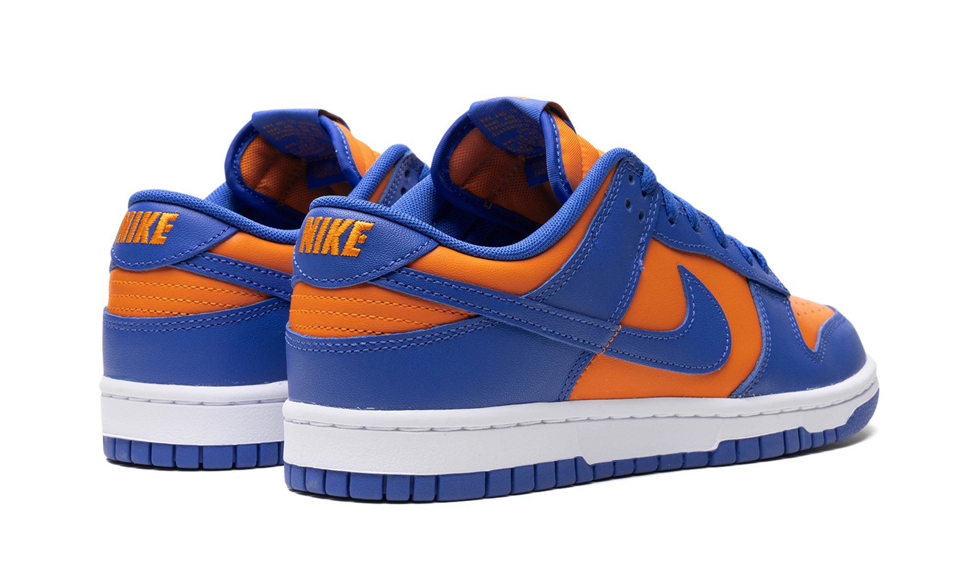 nike dunk low knicks+DV0833-800+diagnol right behind view