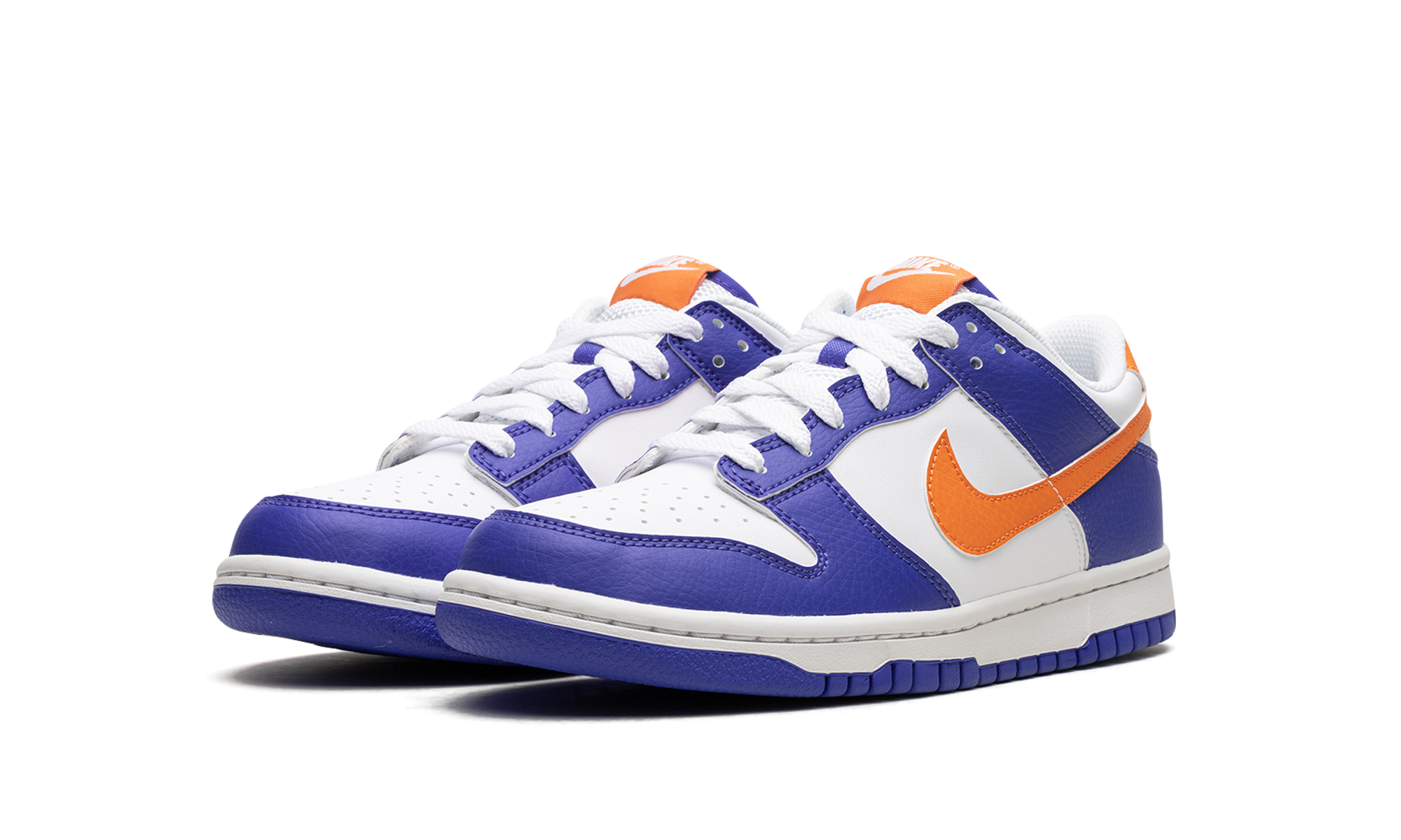 nike dunk low knicks gs+FN7783-400+diagnol left view