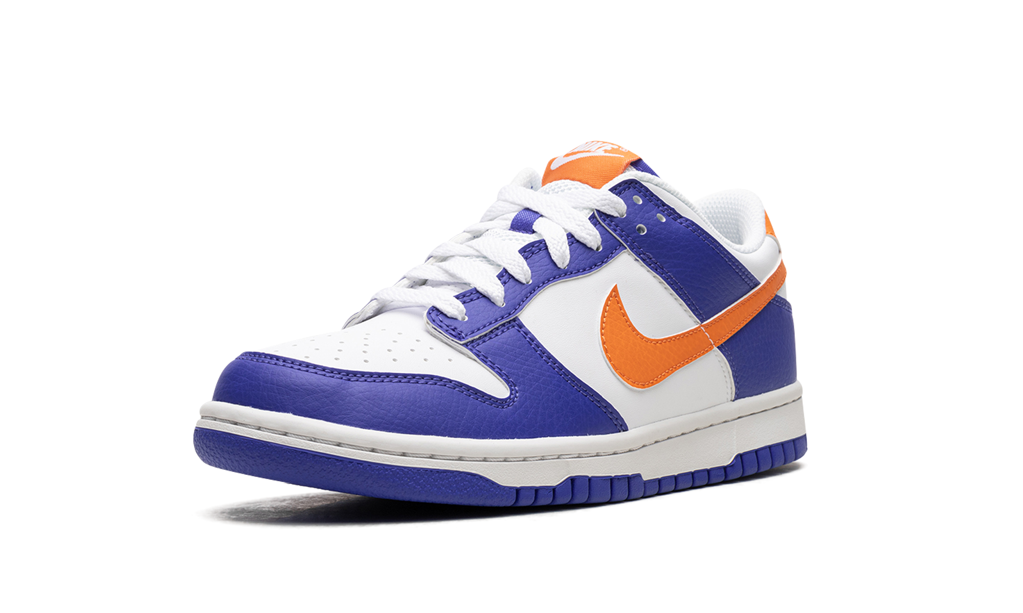 nike dunk low knicks gs+FN7783-400+left diagnol single view