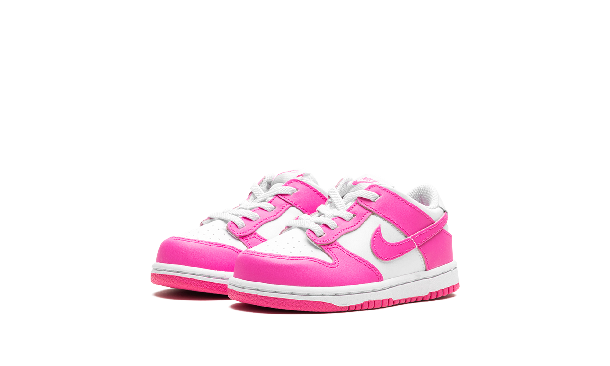 nike dunk low laser fuchsia td+FB9107-102+diagnol left view