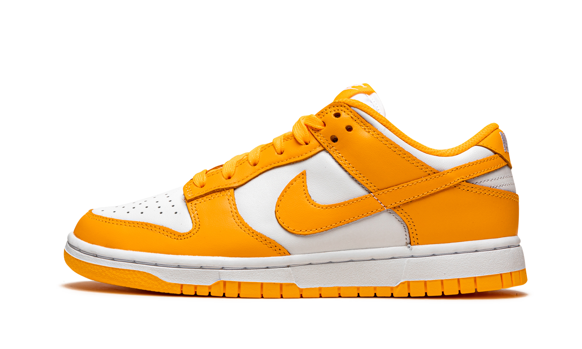 nike dunk low laser orange women s+DD1503-800+diagnol right view 1