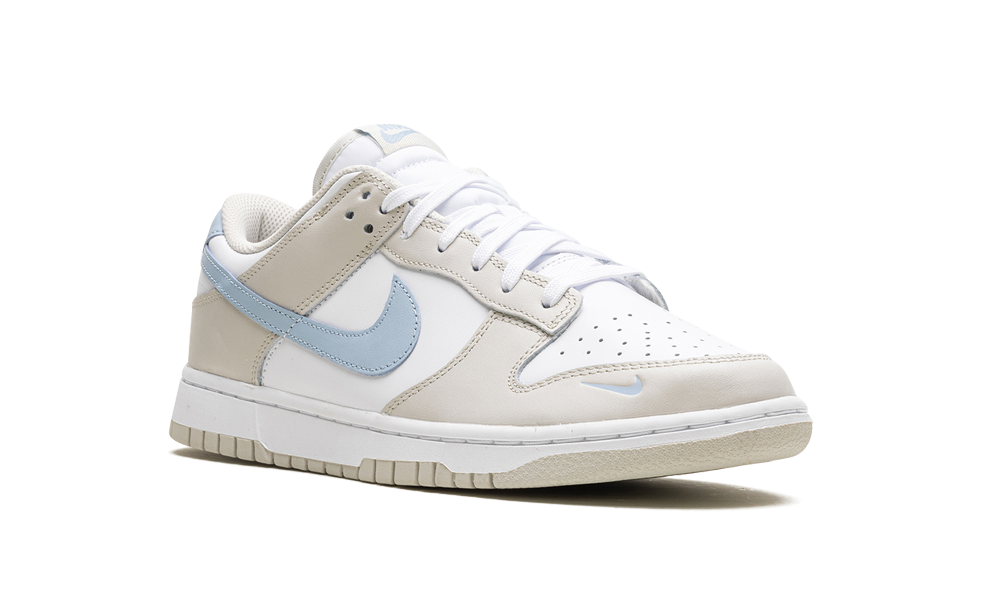 nike dunk low light bone armory blue women s+HF0023-100+diagnol right view