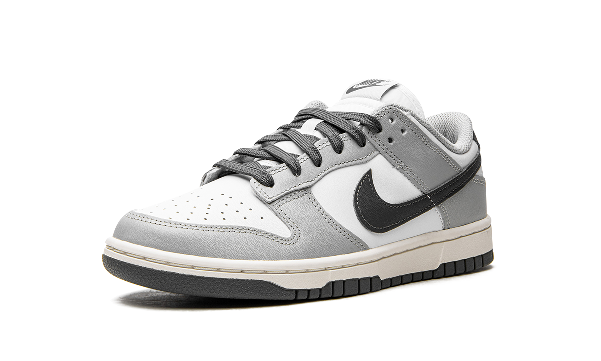 nike dunk low light smoke grey women s+DD1503-117+left diagnol single view