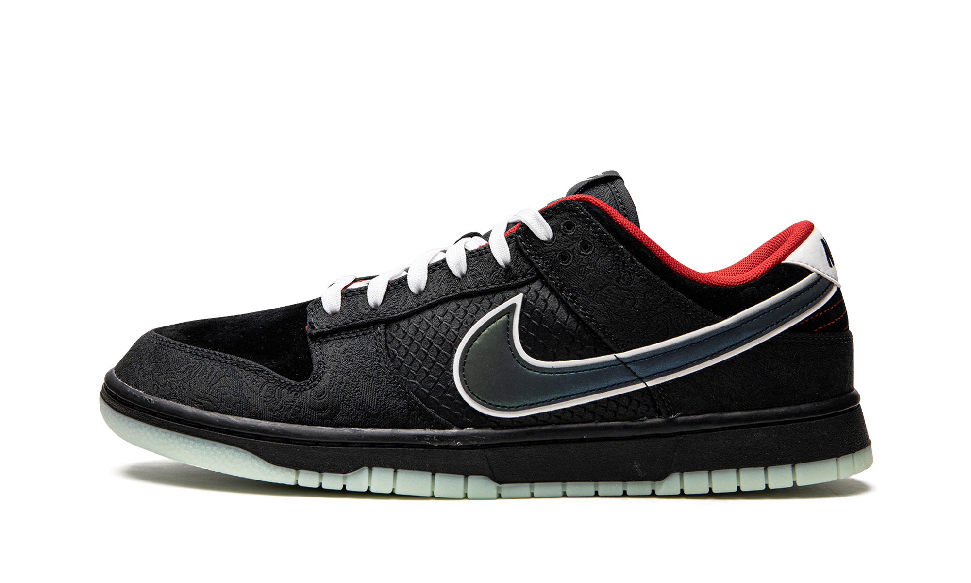 nike dunk low lpl league of legends+DO2327-011+diagnol right view 1