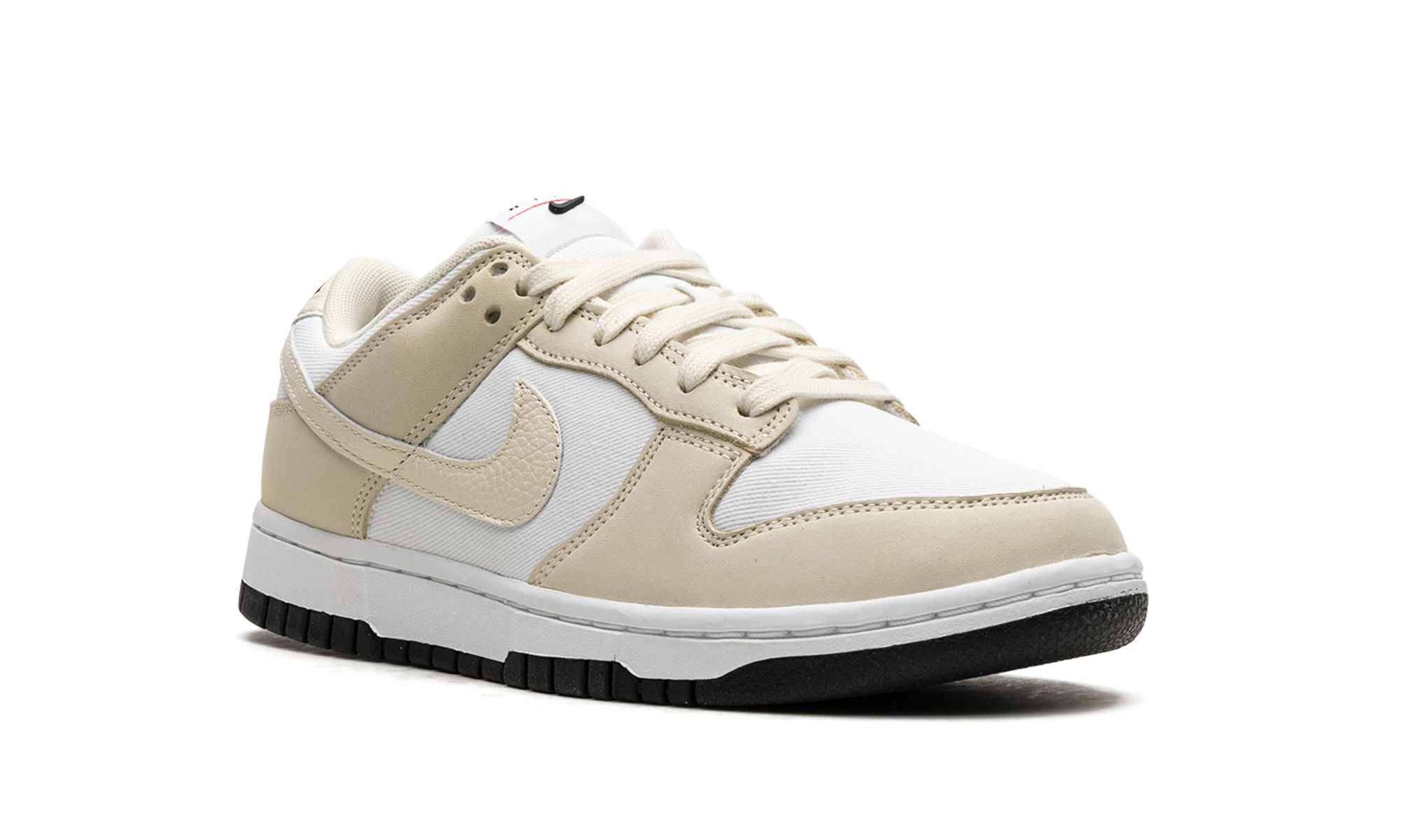 nike dunk low lx white coconut milk women s+DZ2710-100+diagnol right view