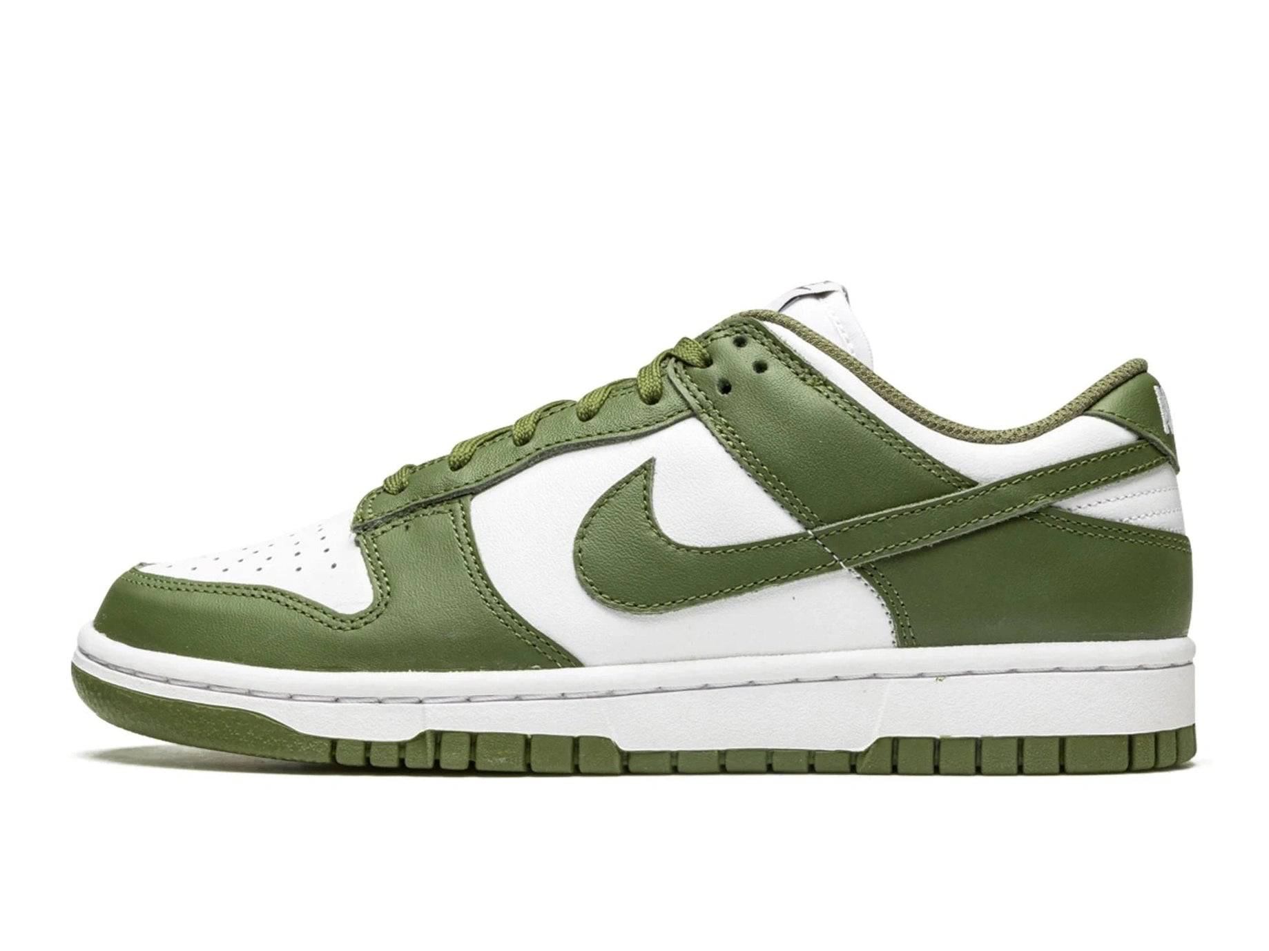 Nike Dunk Low Medium Olive