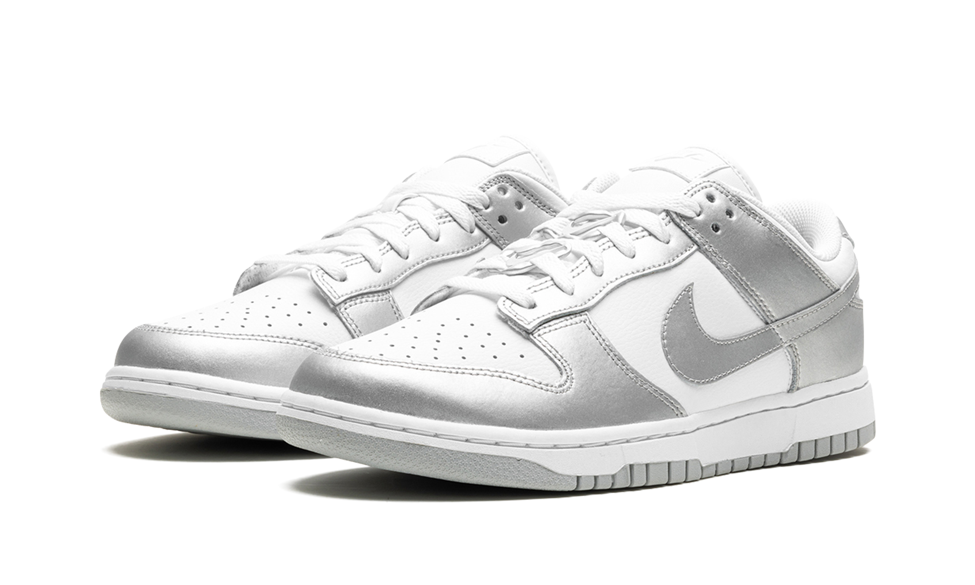 nike dunk low metallic silver women s+FV1311-100+diagnol left view