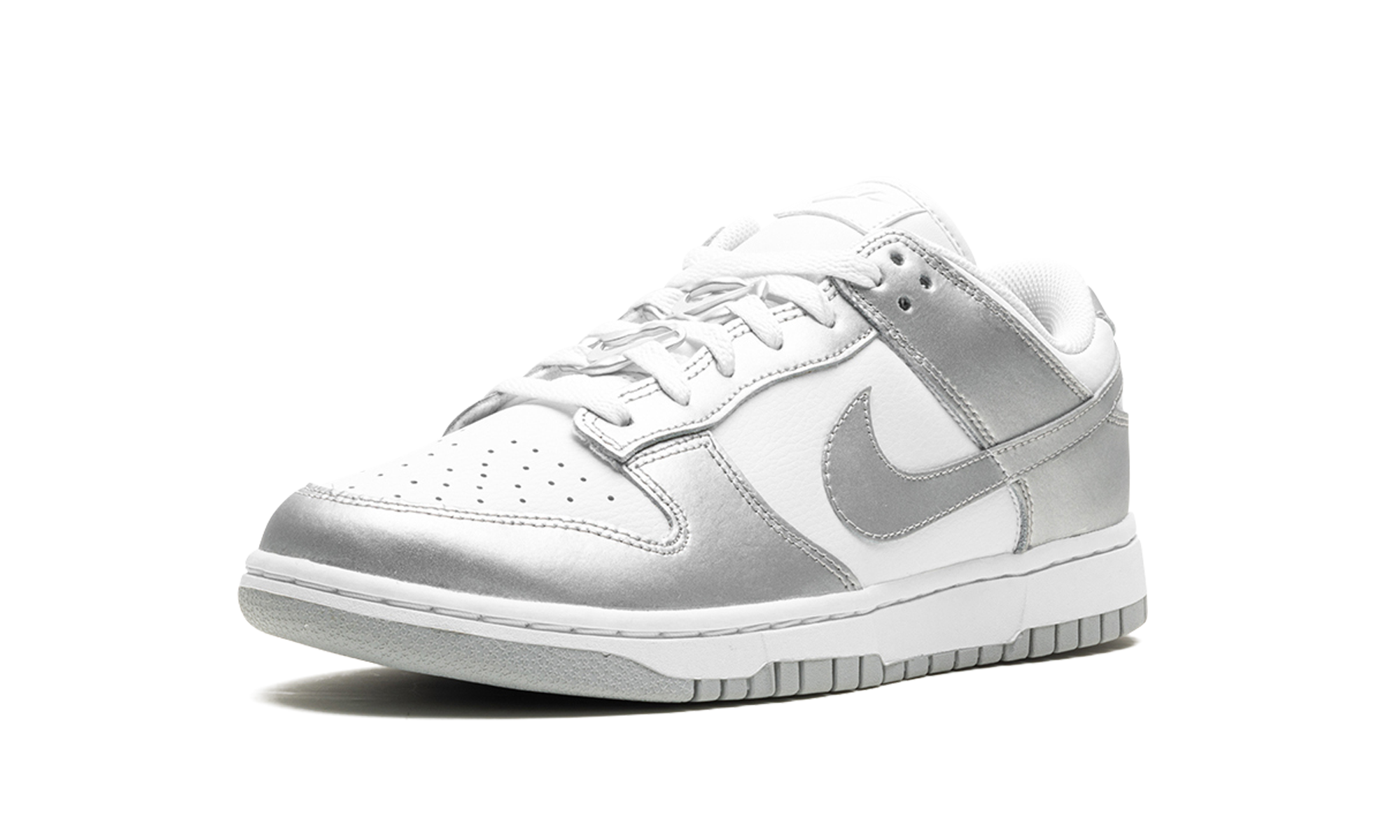 nike dunk low metallic silver women s+FV1311-100+left diagnol single view