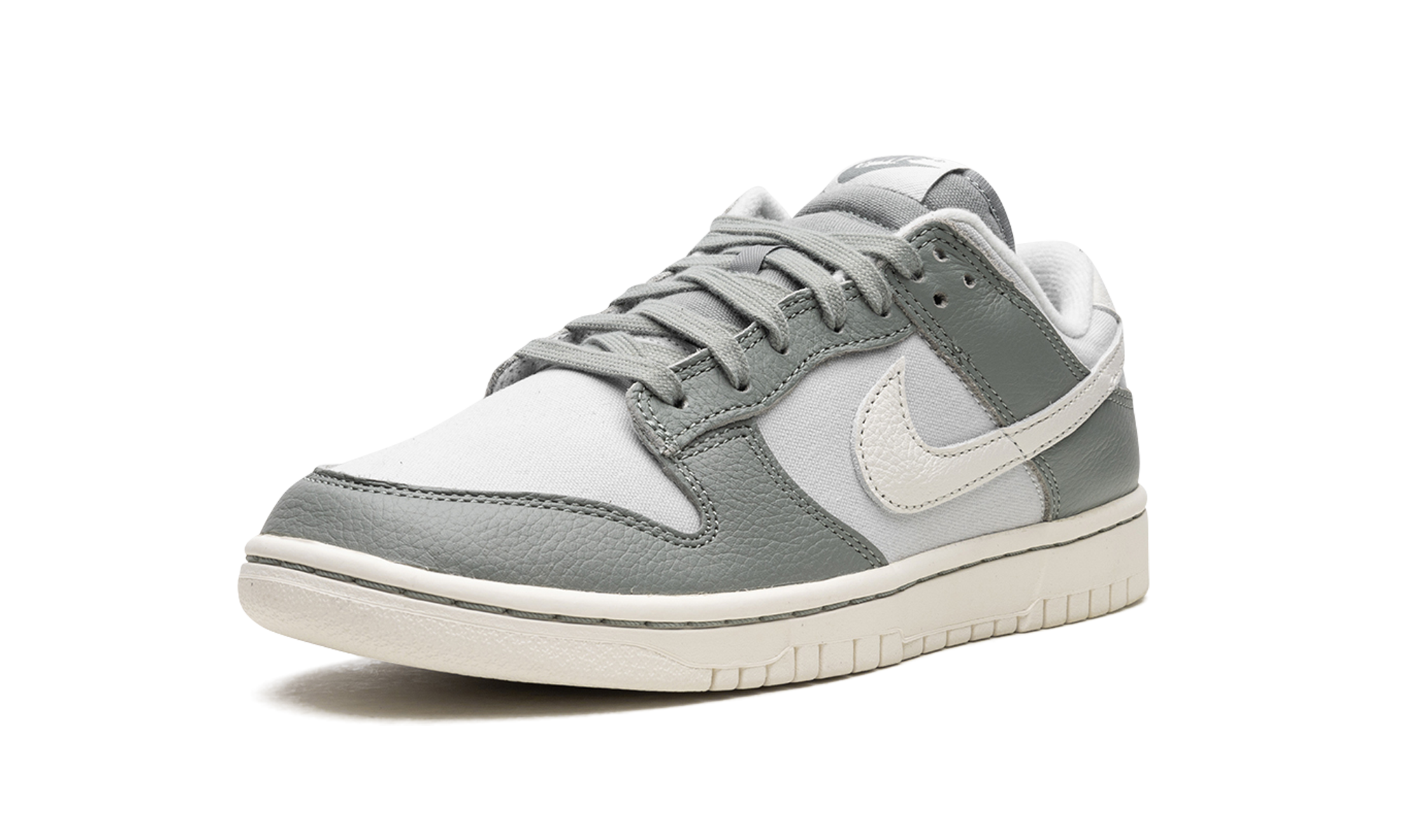 nike dunk low mica green+DV7212-300+left diagnol single view