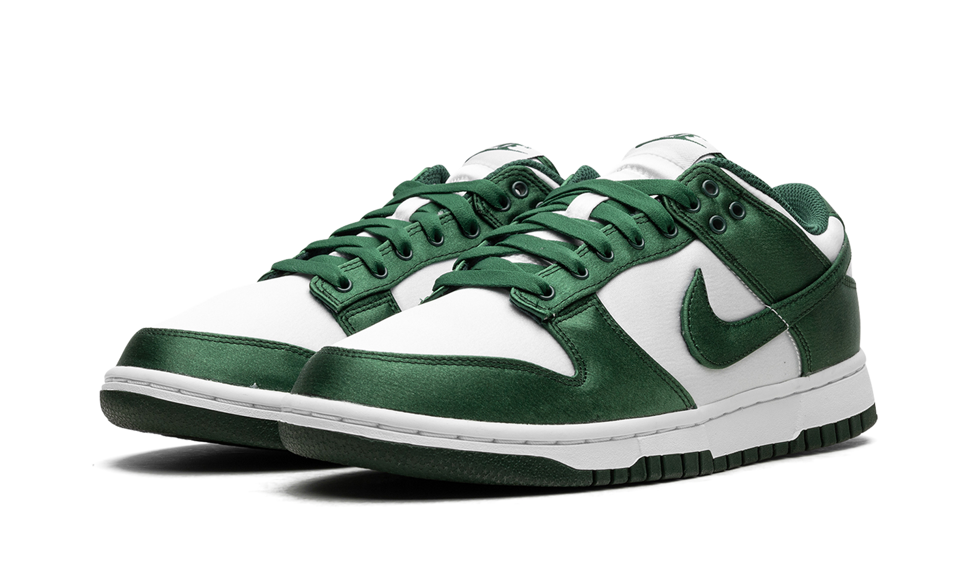 nike dunk low michigan state satin women s+DX5931-100+diagnol left view