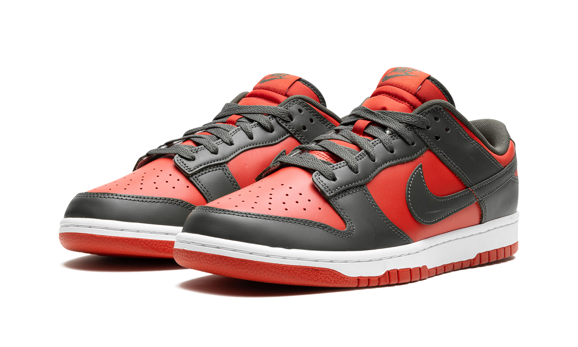 nike dunk low mystic red cargo khaki+DV0833-600+diagnol left view