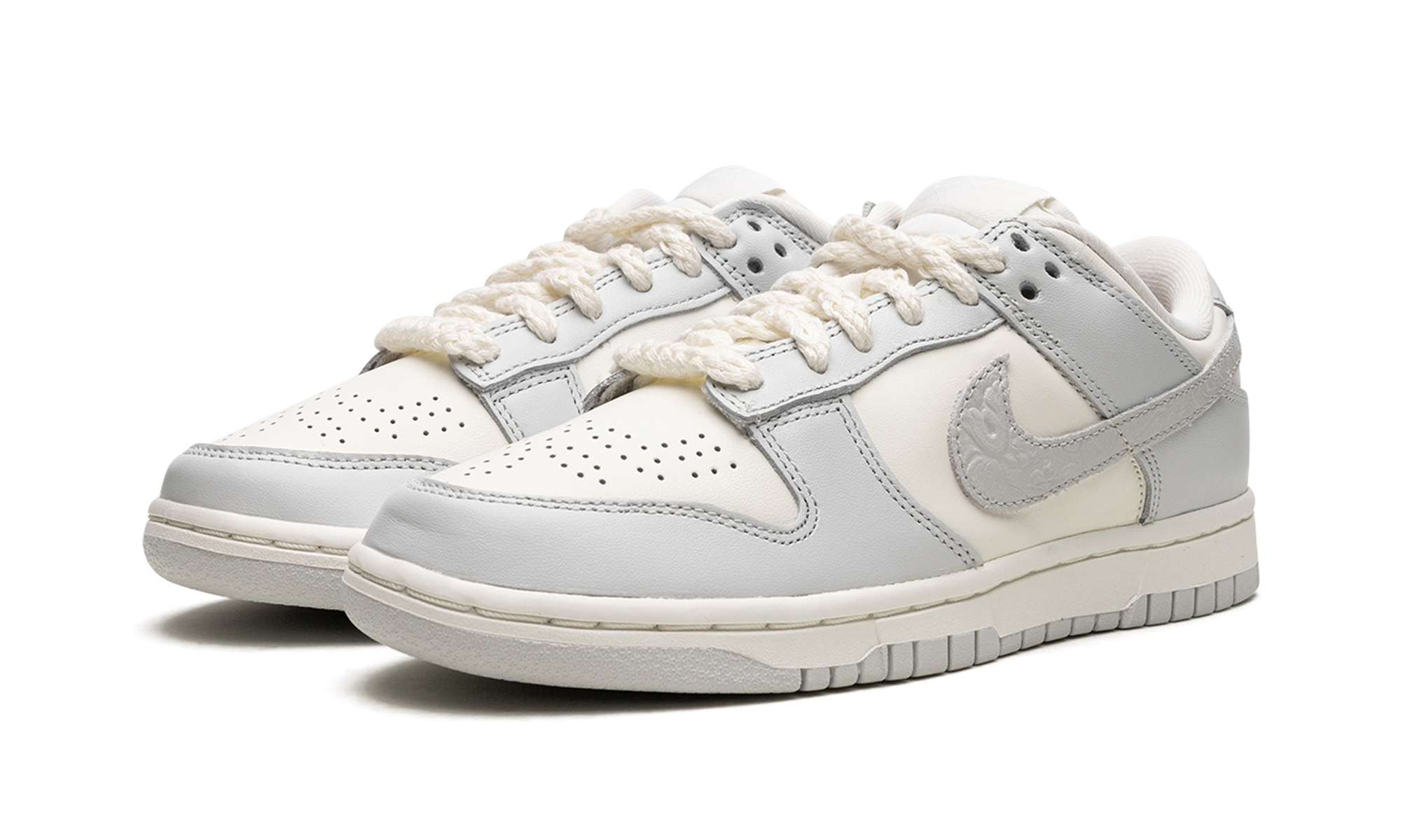 nike dunk low needlework sail aura women s+FJ4553-133+diagnol left view