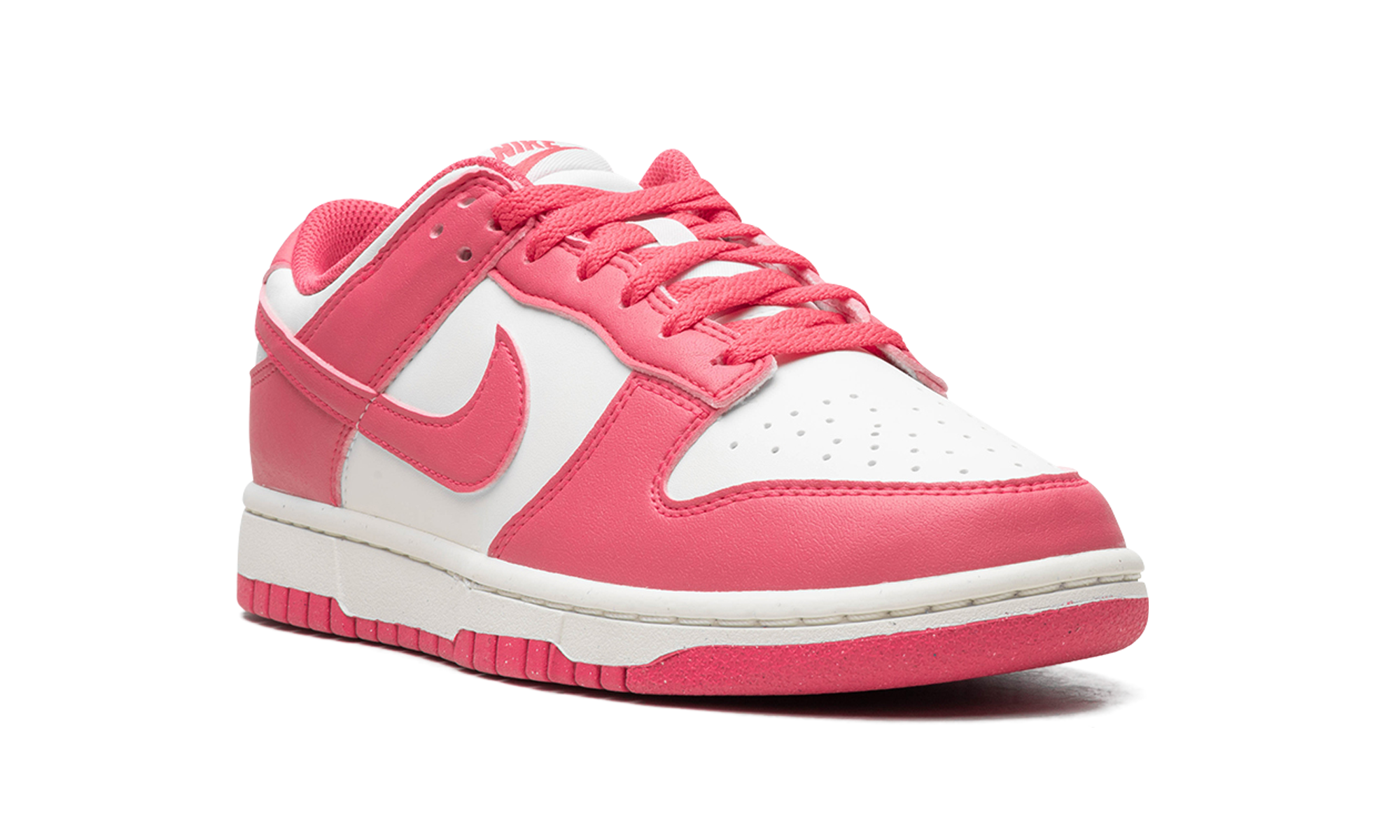 nike dunk low next nature aster pink women s+DD1873-600+diagnol right view