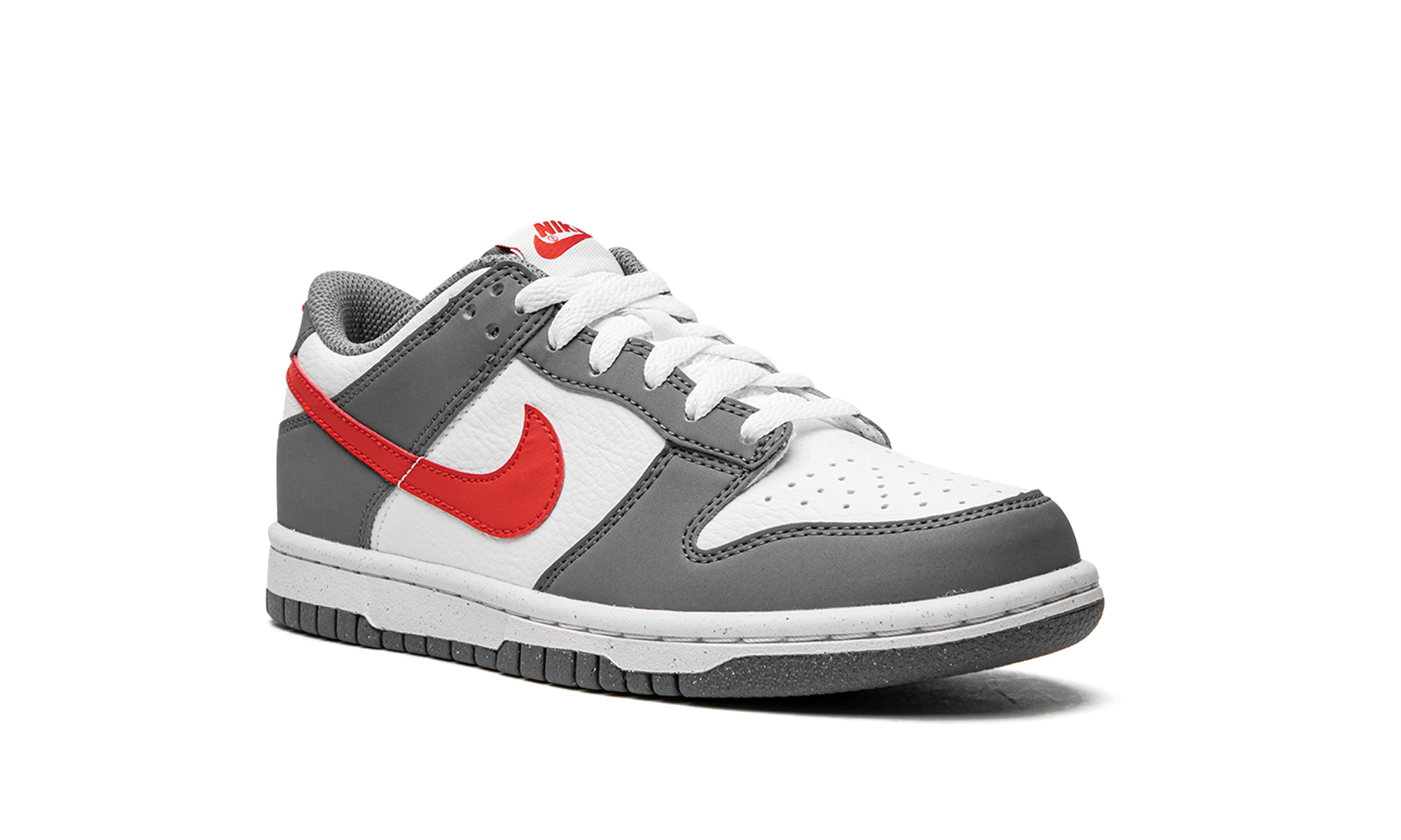 nike dunk low next nature smoke grey light crimson gs+FB8038-001+diagnol right view
