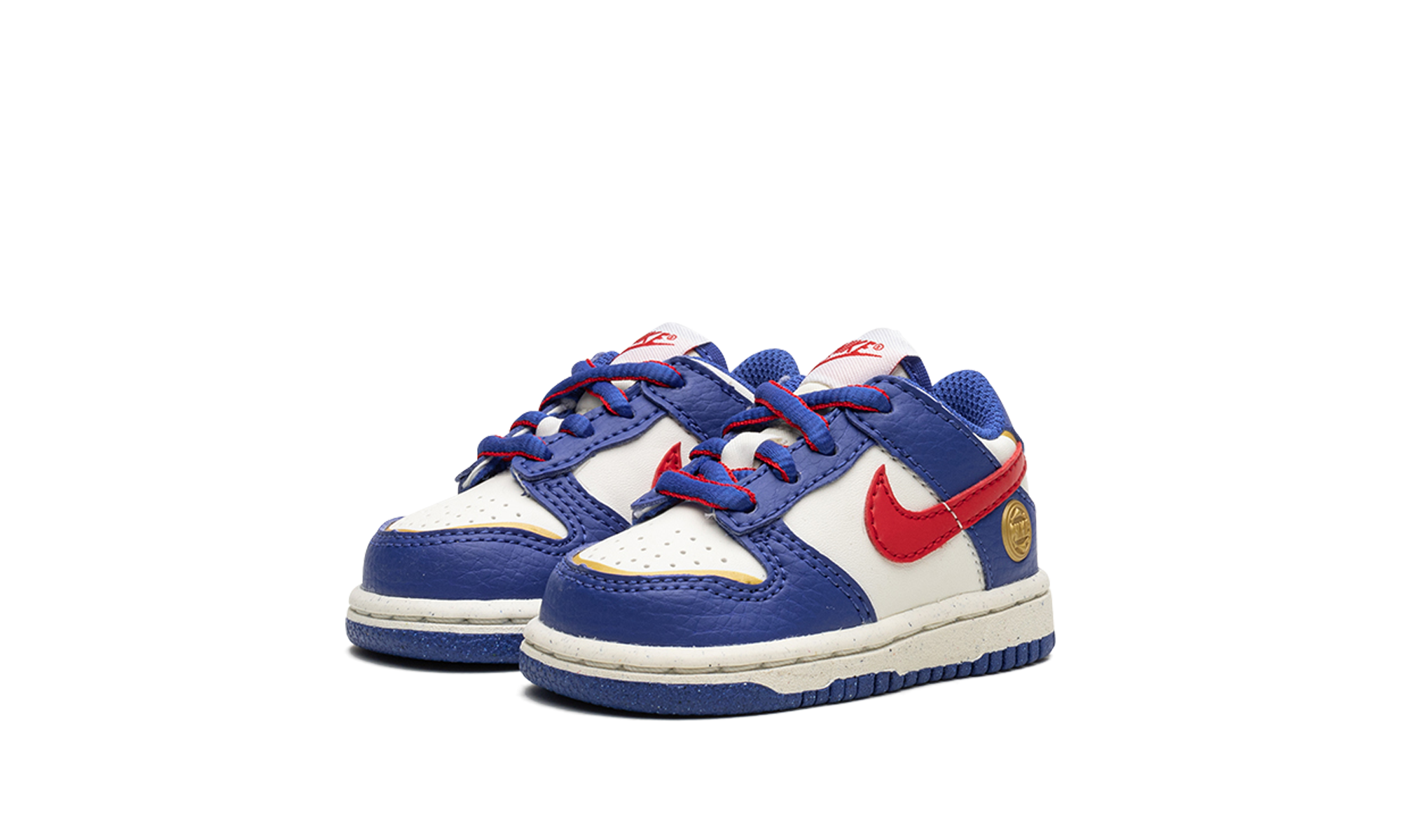 nike dunk low next nature superhero td+FD0675-400+diagnol left view