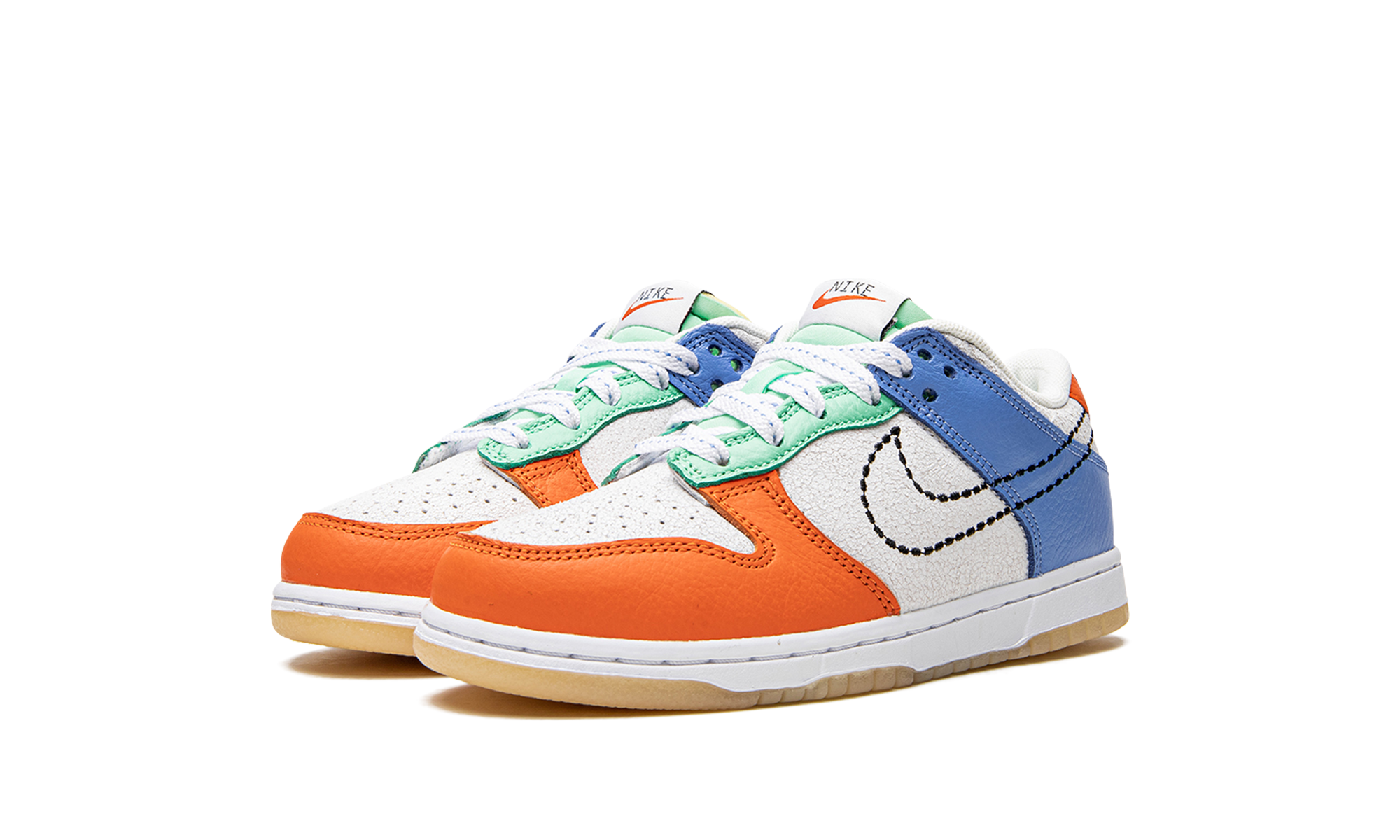 nike dunk low nike 101 ps+DX3364-100+diagnol left view