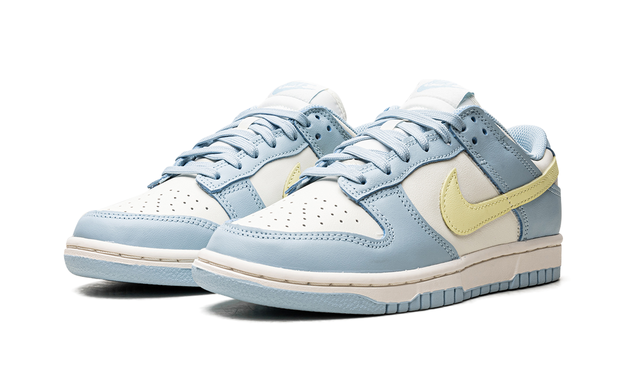 nike dunk low ocean bliss citron tint women s+DD1503-123+diagnol left view
