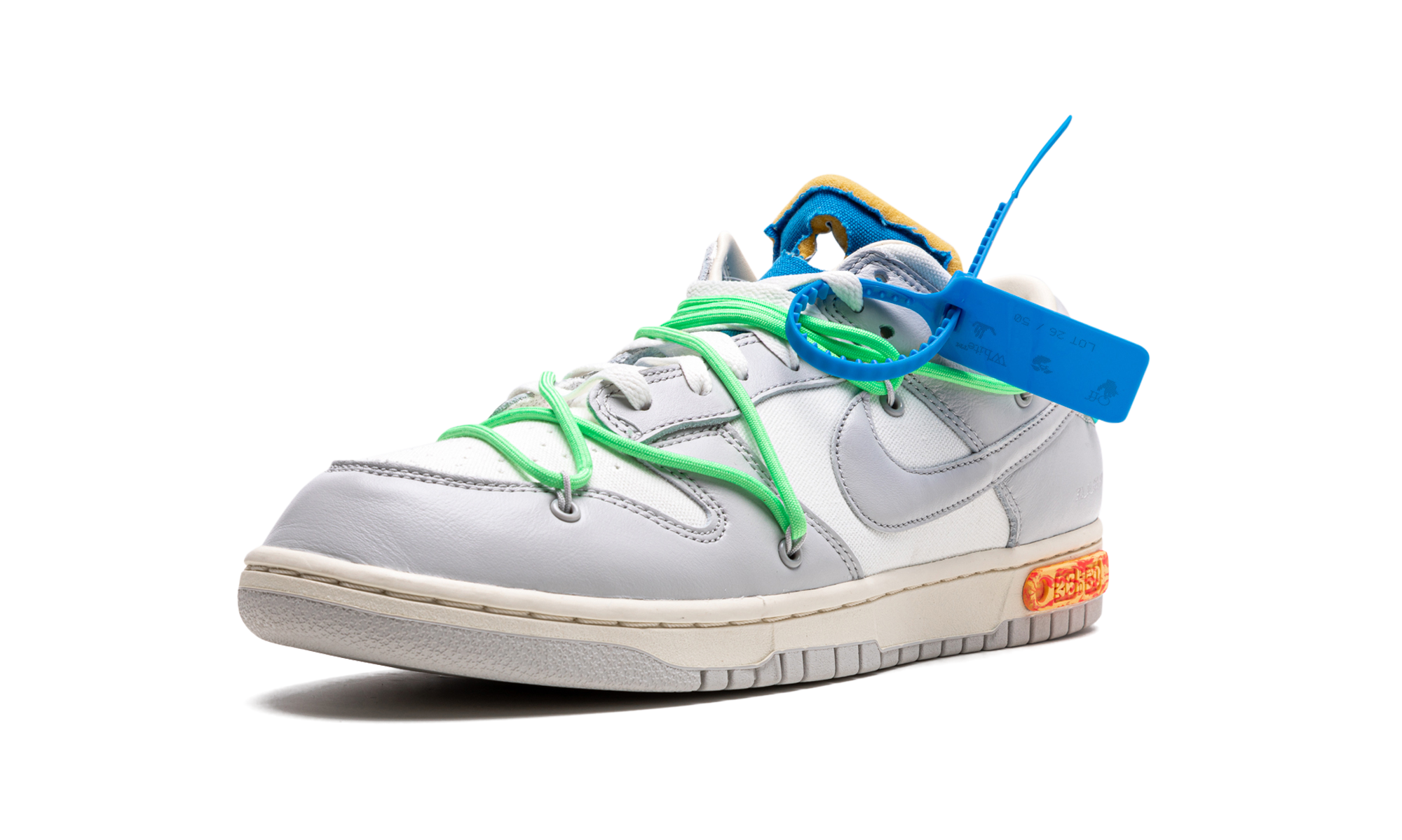 nike dunk low off white lot 26+DM1602-116+left diagnol single view