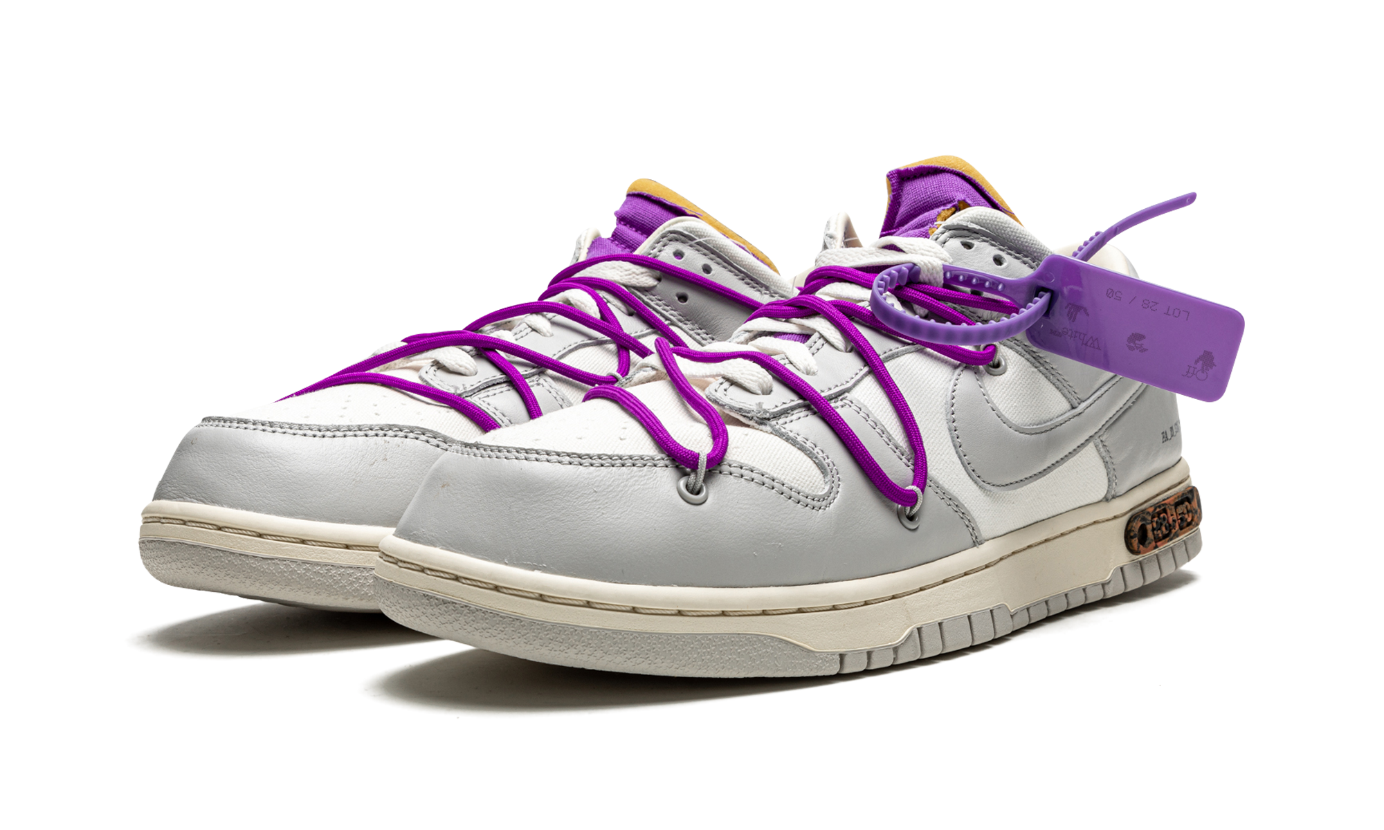 nike dunk low off white lot 28+DM1602-111+diagnol left view