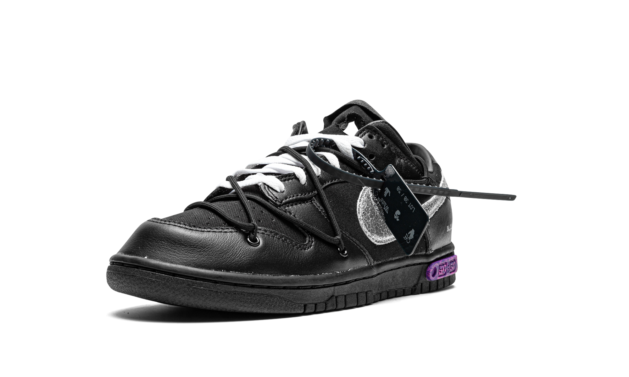 nike dunk low off white lot 50+DM1602-001+left diagnol single view