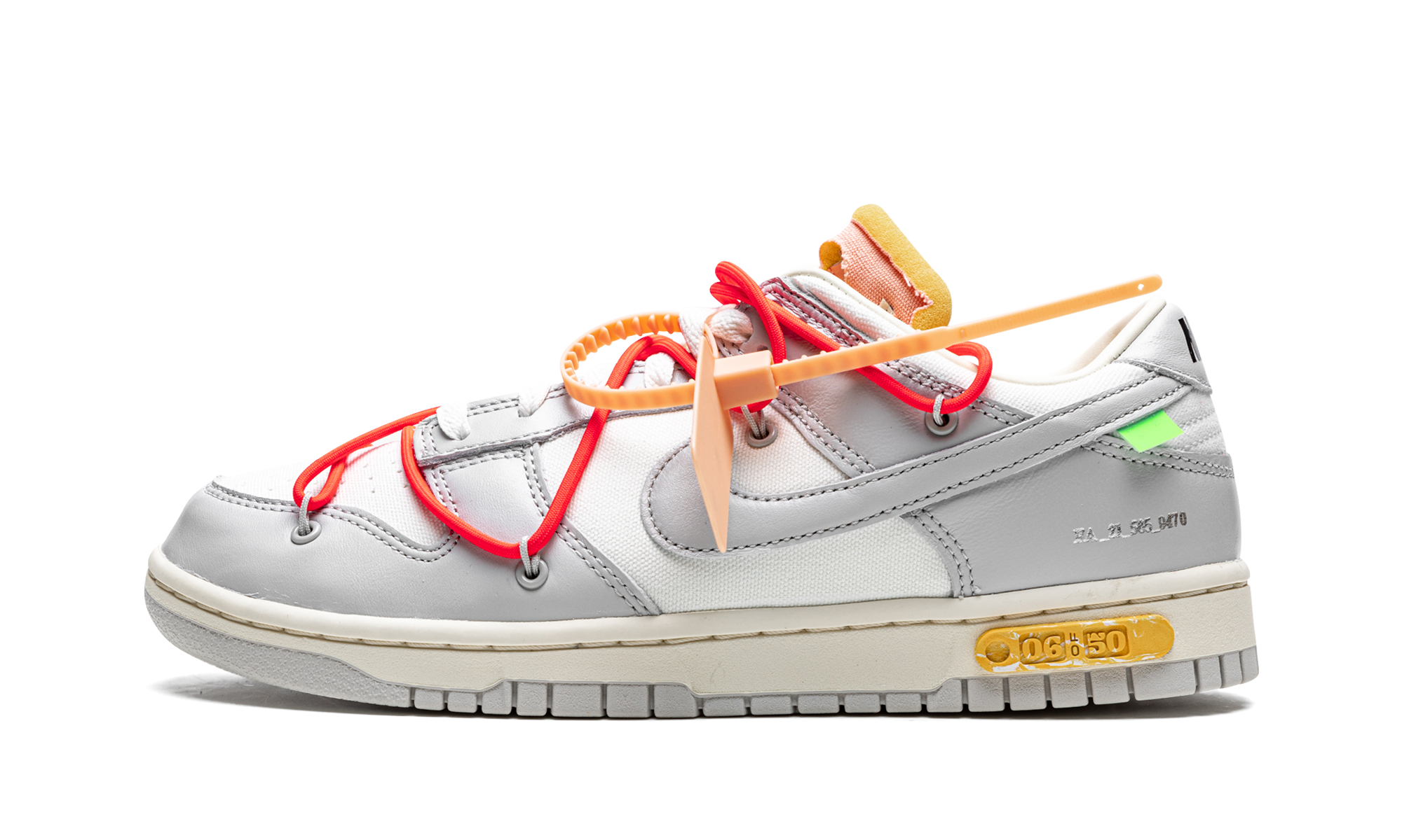 nike dunk low off white lot 6+DM1602-110+diagnol right view 1