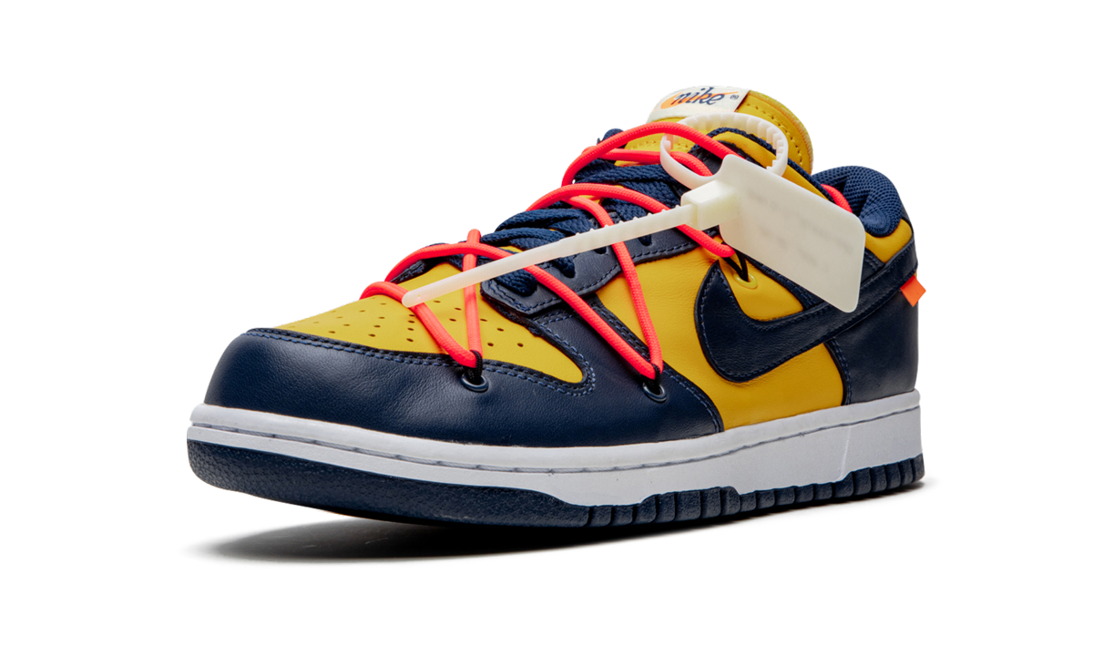 nike dunk low off white university gold+CT0856-700+left diagnol single view