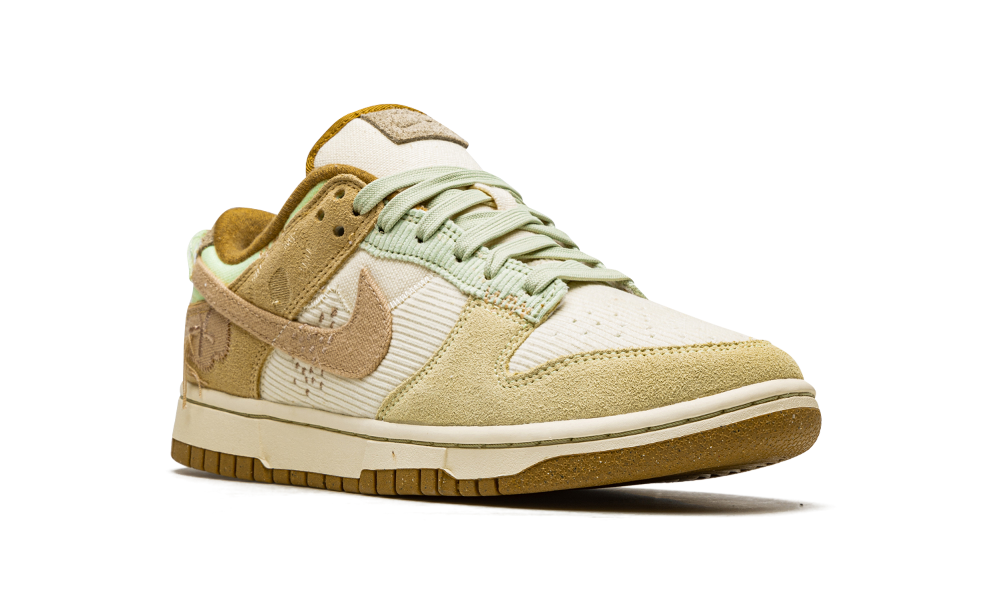 nike dunk low on the bright side women s+DQ5076-121+diagnol right view