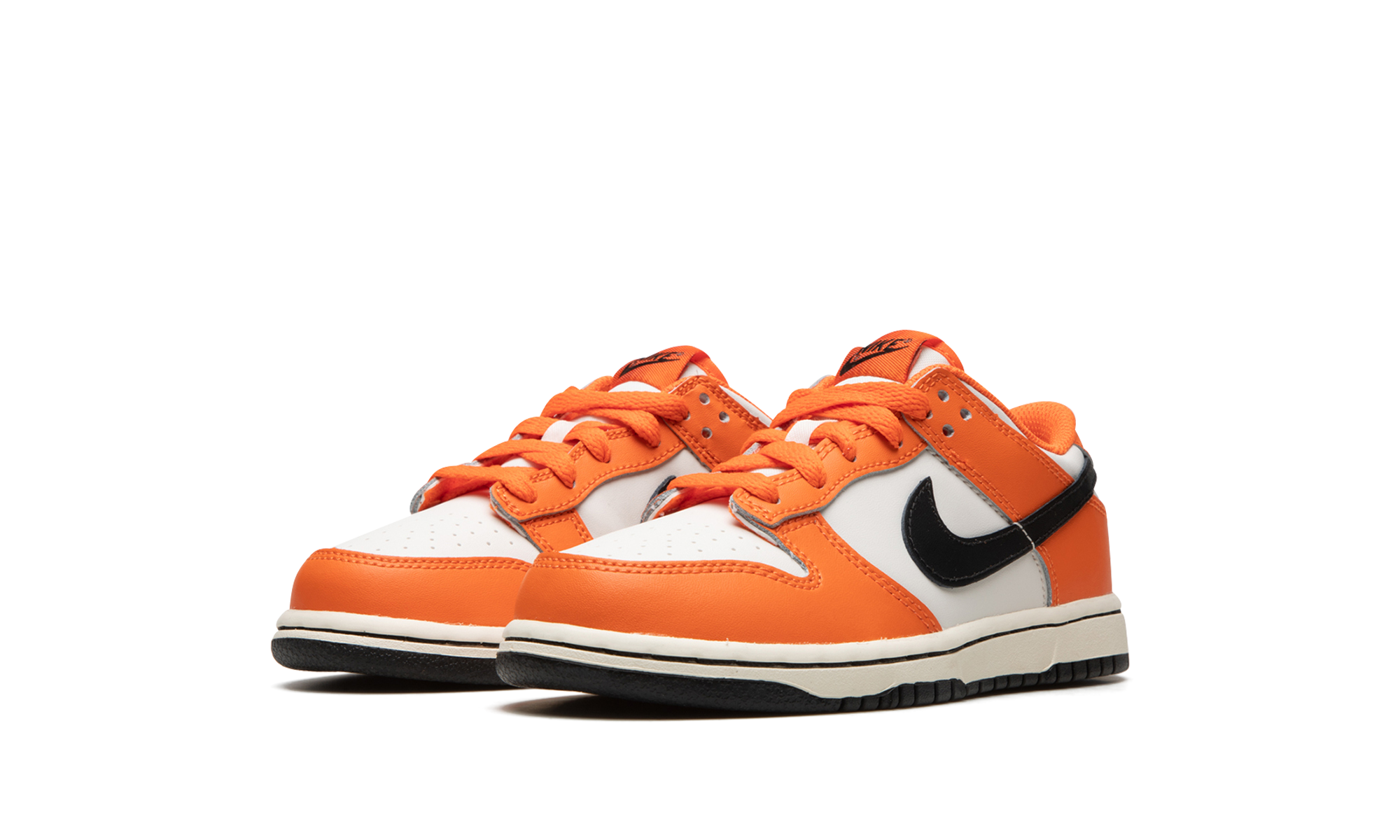 nike dunk low patent 2022 ps+DH9756-003+diagnol left view
