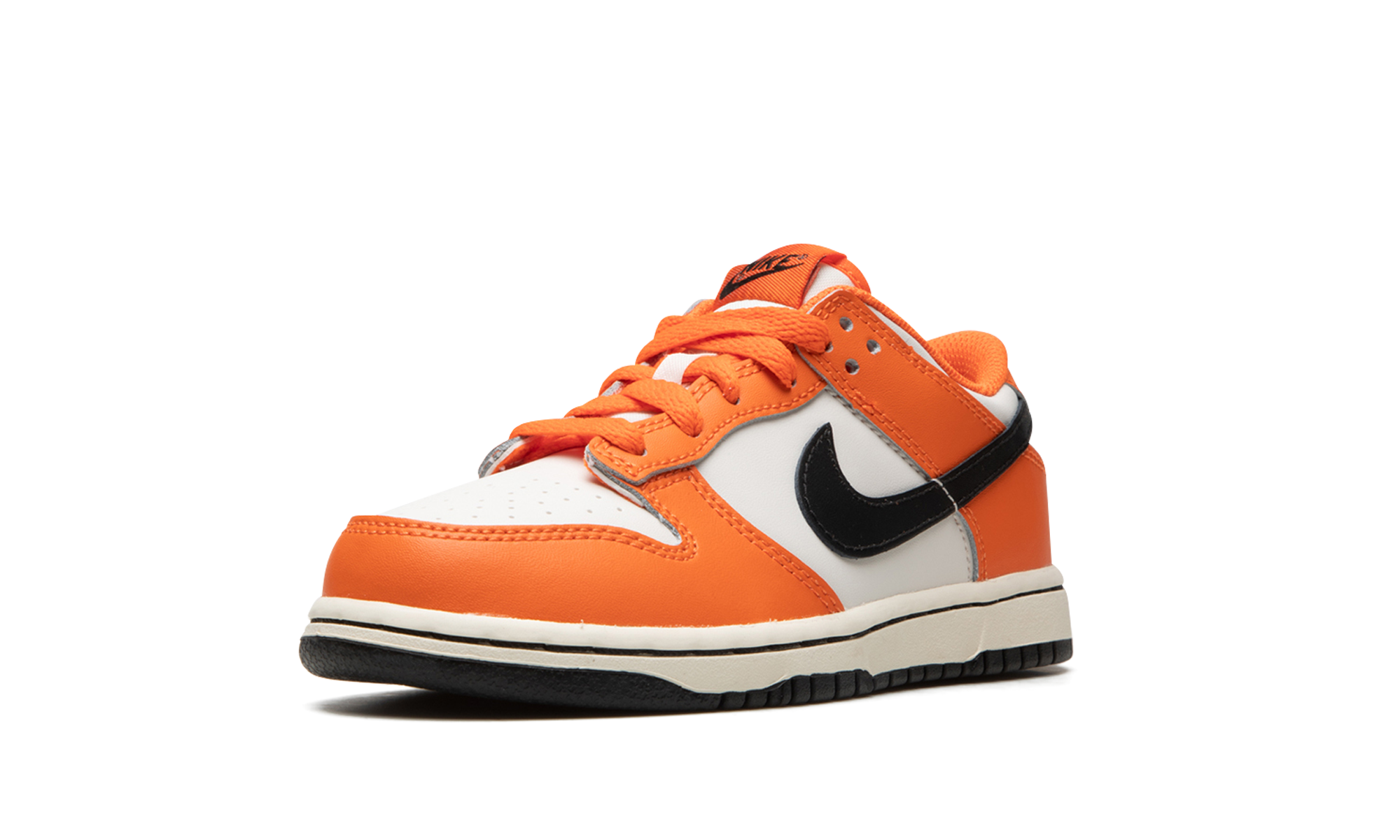 nike dunk low patent 2022 ps+DH9756-003+left diagnol single view