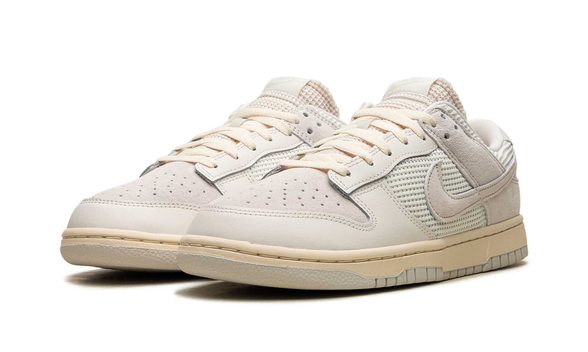 nike dunk low phantom light bone+HF4297-001+diagnol left view