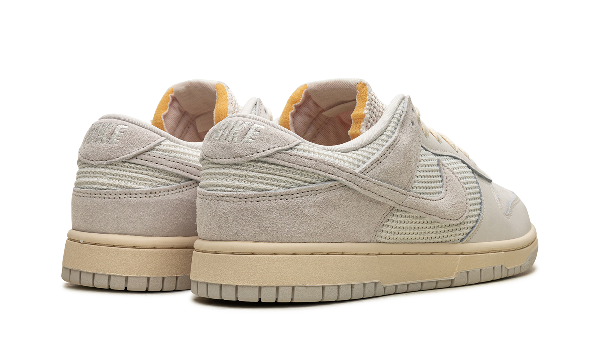 nike dunk low phantom light bone+HF4297-001+diagnol right behind view