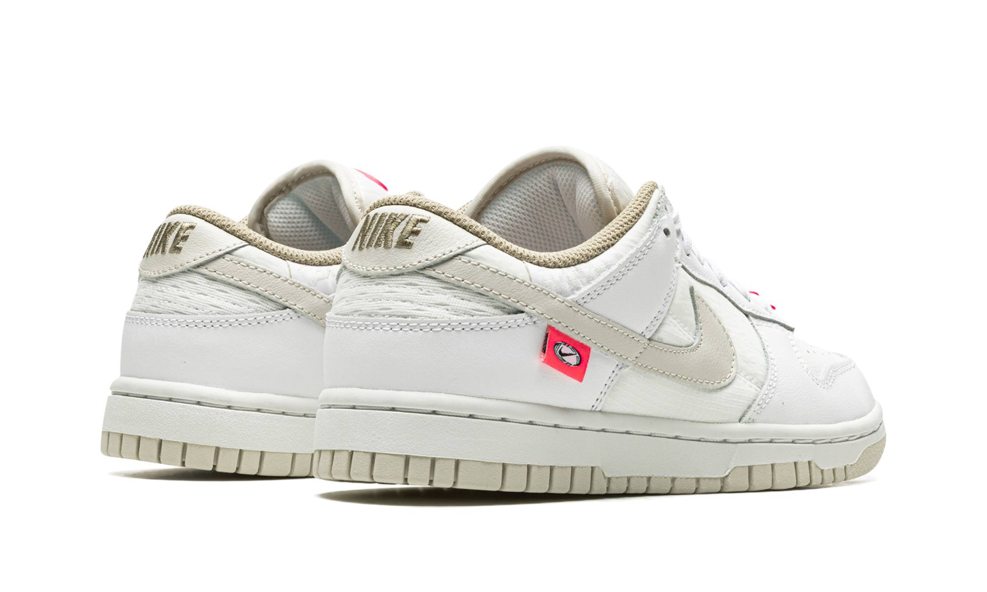 nike dunk low pink bling women s+DX6060-121+diagnol right behind view