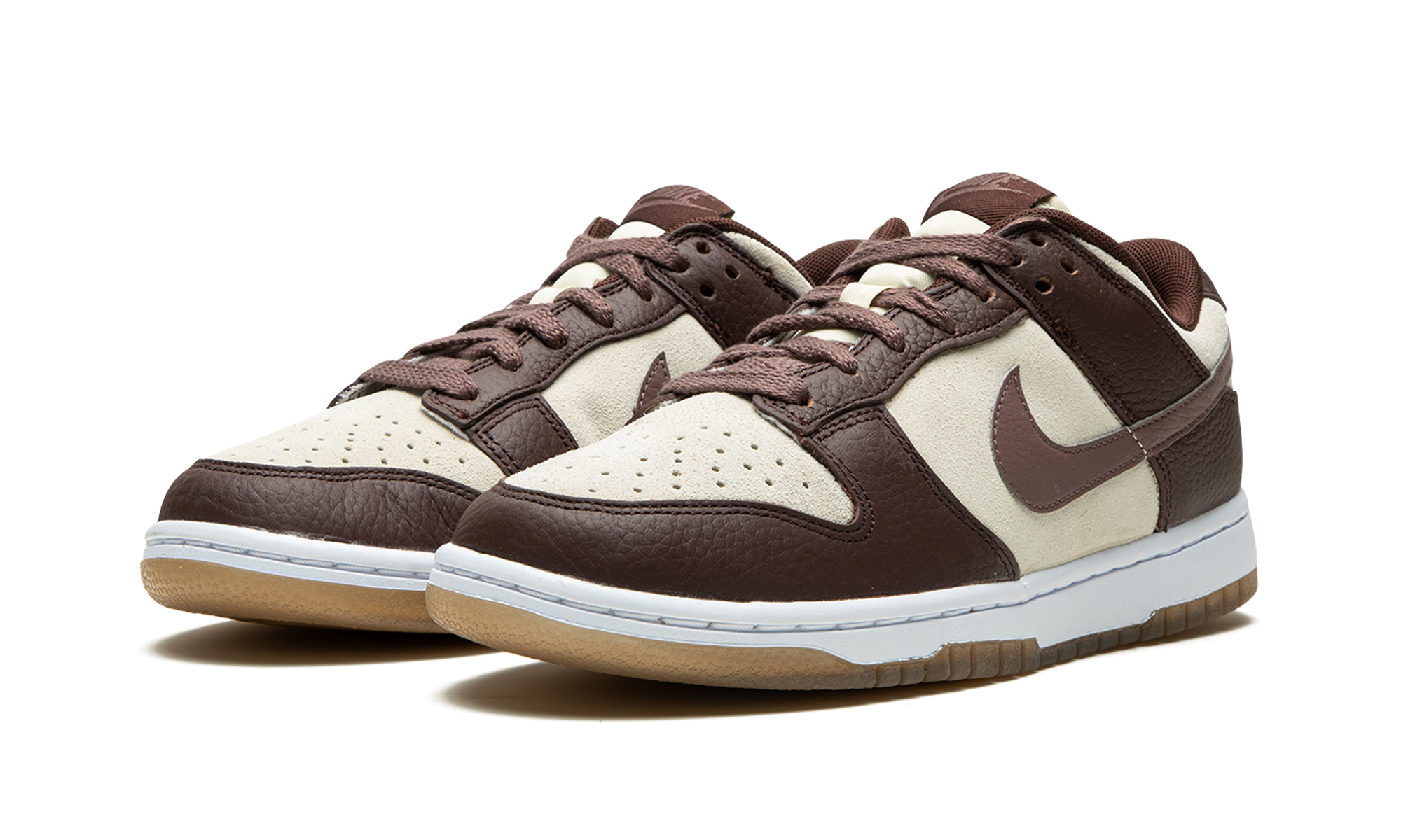 nike dunk low plum eclipse women s+FJ4734-100+diagnol left view