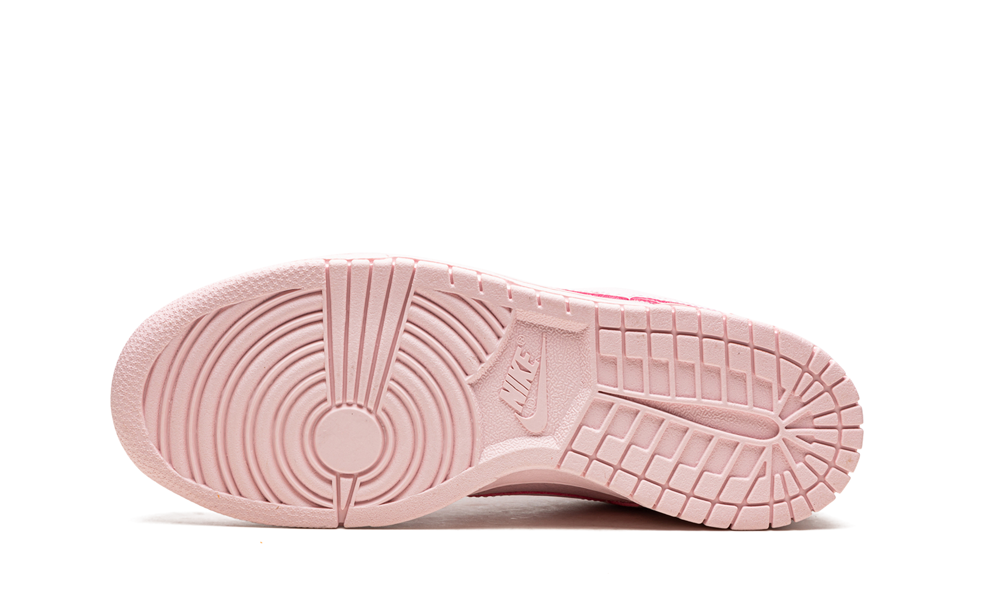 nike dunk low prism pink gs+921803-601+diagnol left view