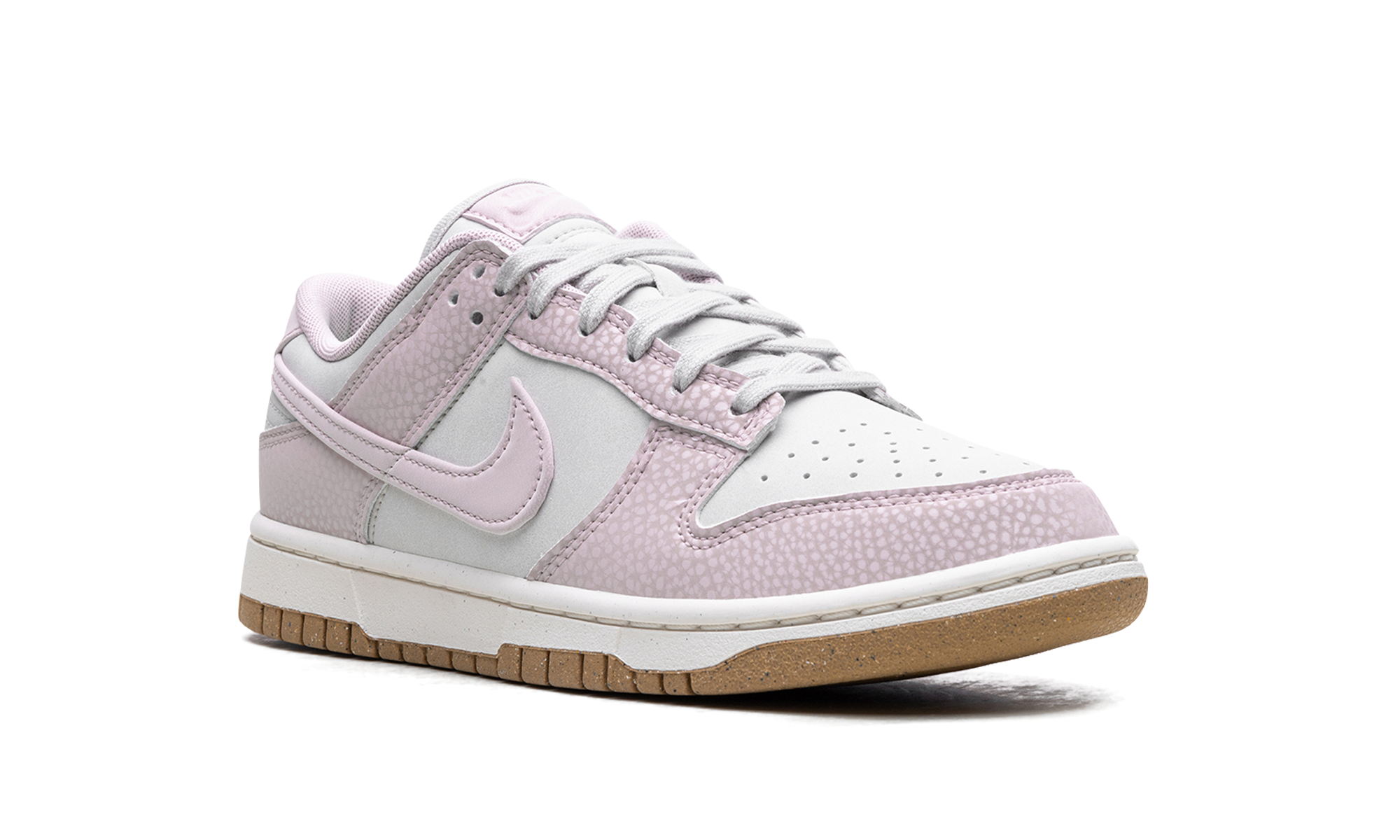 nike dunk low prm next nature platinum violet women s+FN6345-001+diagnol right view