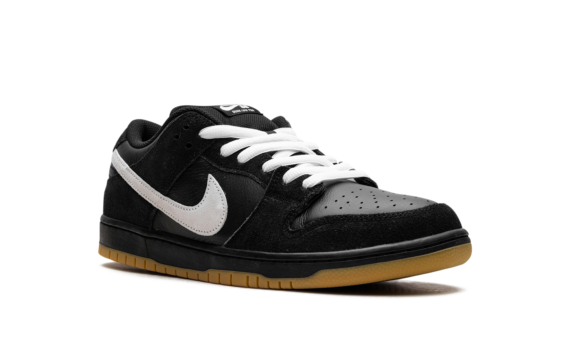 nike dunk low pro sb black white gum+HF3704-003+diagnol right view
