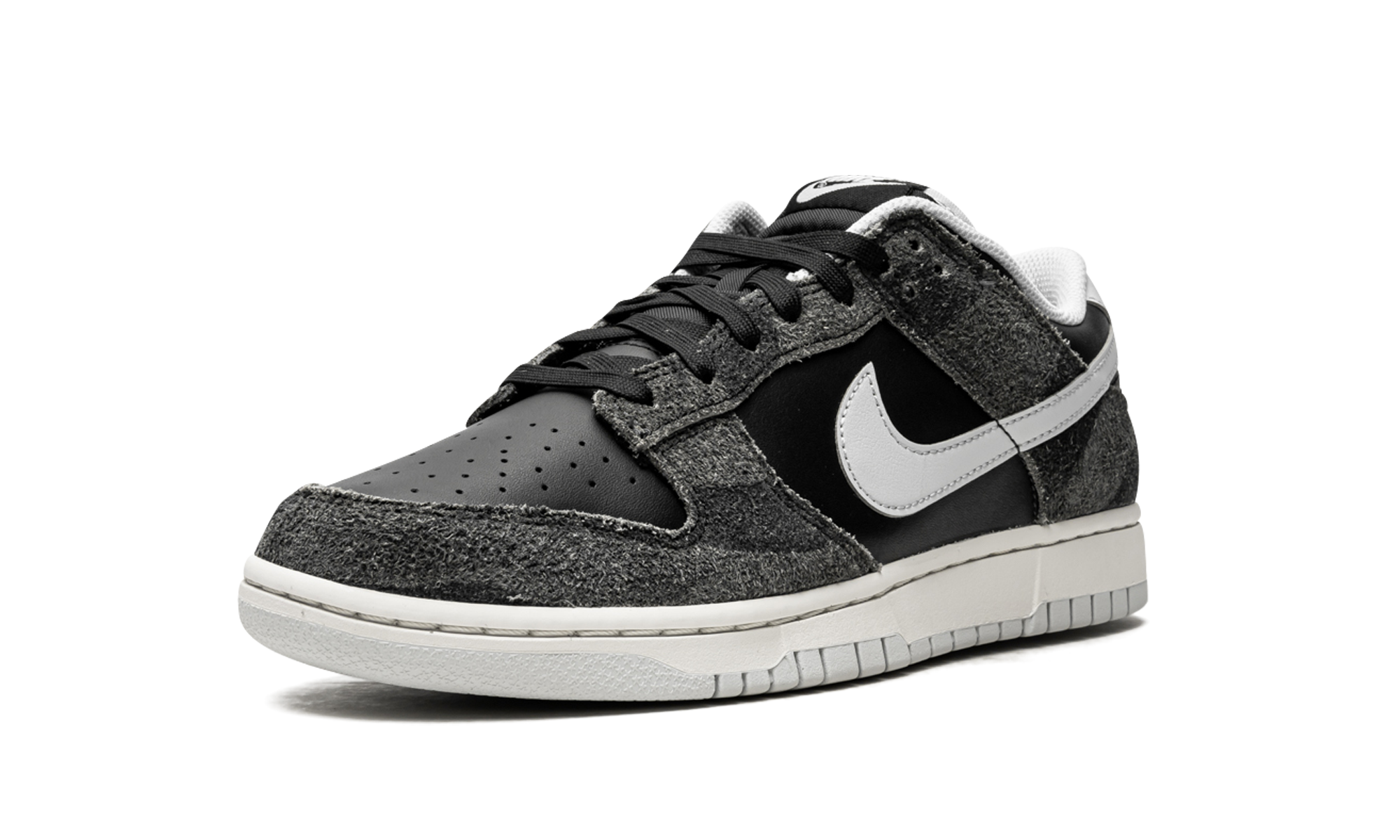 nike dunk low retro animal pack zebra+DH7913-001+left diagnol single view