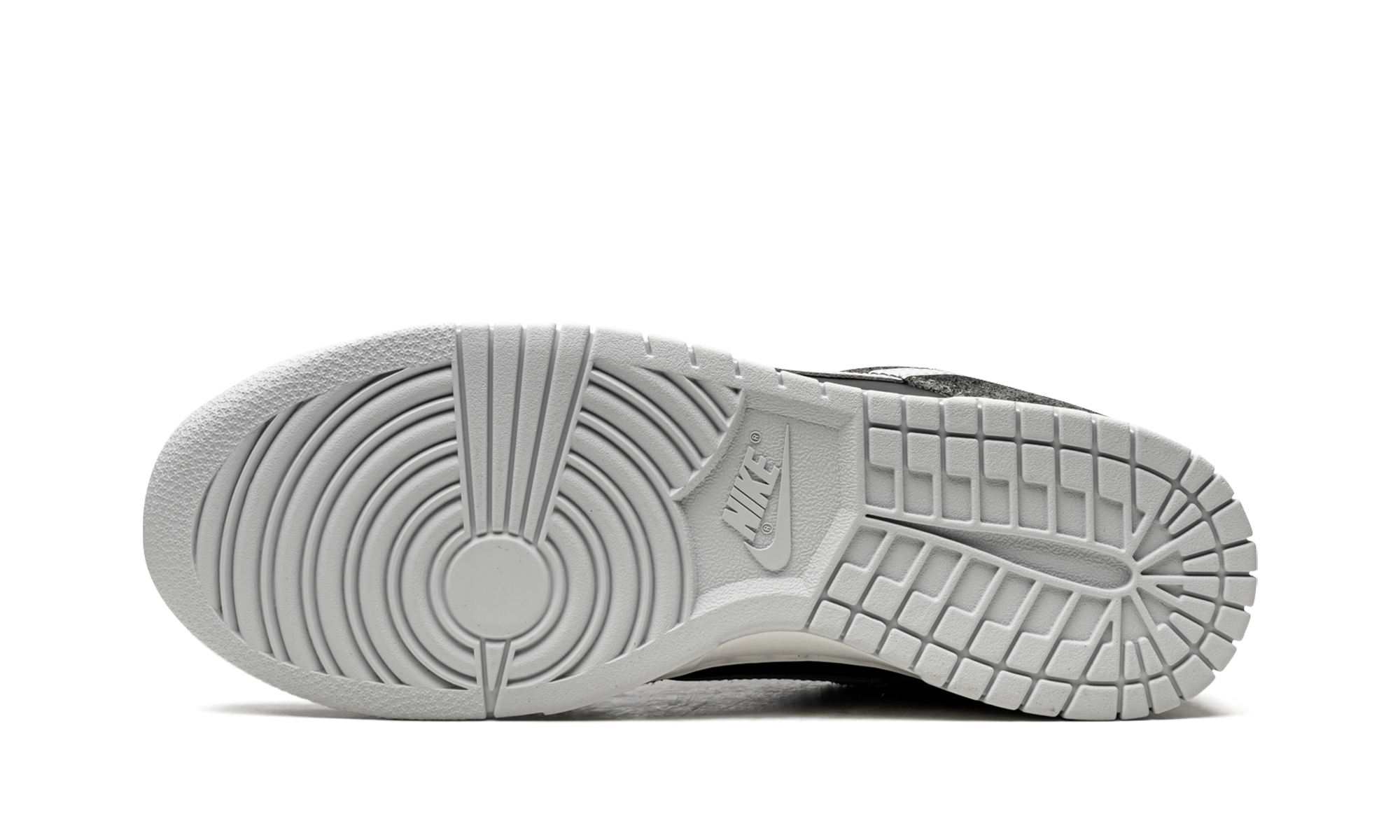 nike dunk low retro animal pack zebra+DH7913-001+bottom view