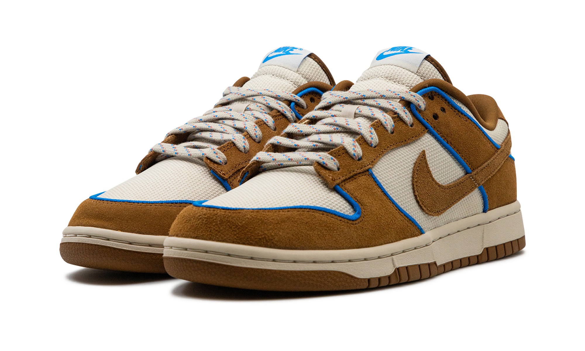 nike dunk low retro premium light british tan+FN5825-100+diagnol left view