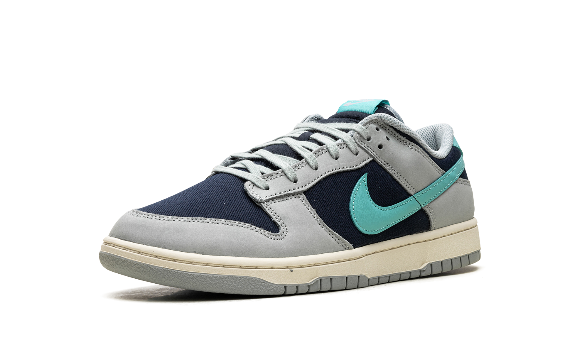 nike dunk low retro premium light pumice green frost+FB8895-001+left diagnol single view