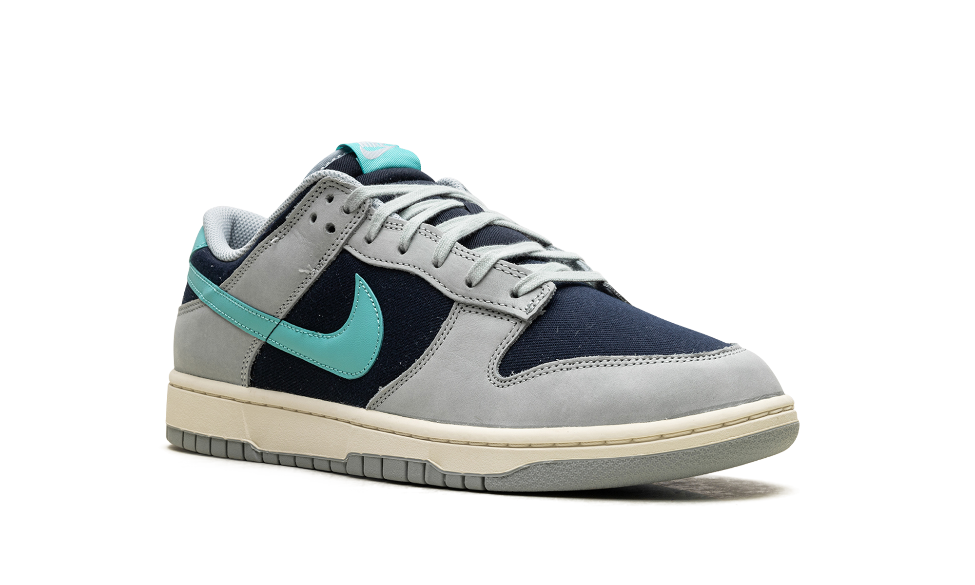 nike dunk low retro premium light pumice green frost+FB8895-001+diagnol right view