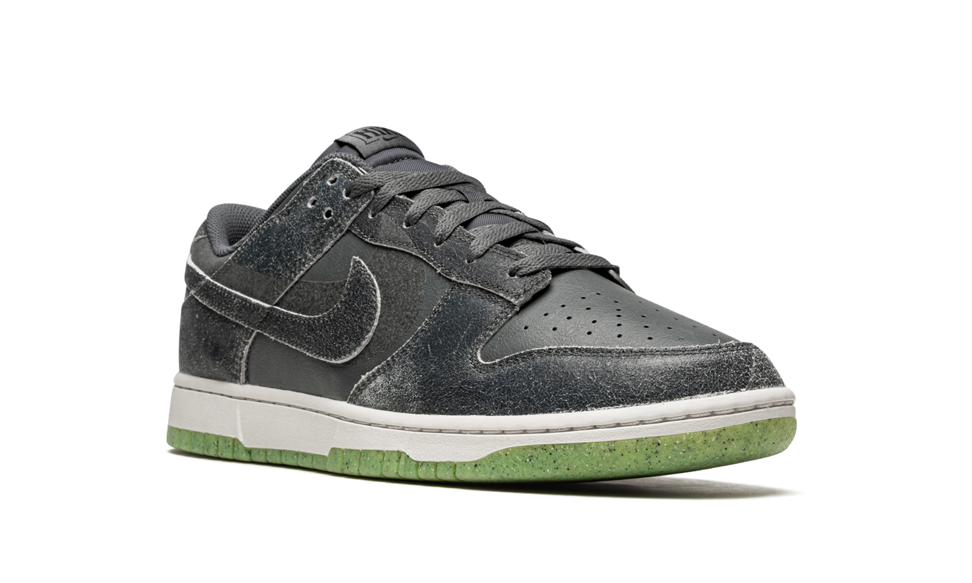 nike dunk low retro prm halloween 2022+DQ7681-001+diagnol right view